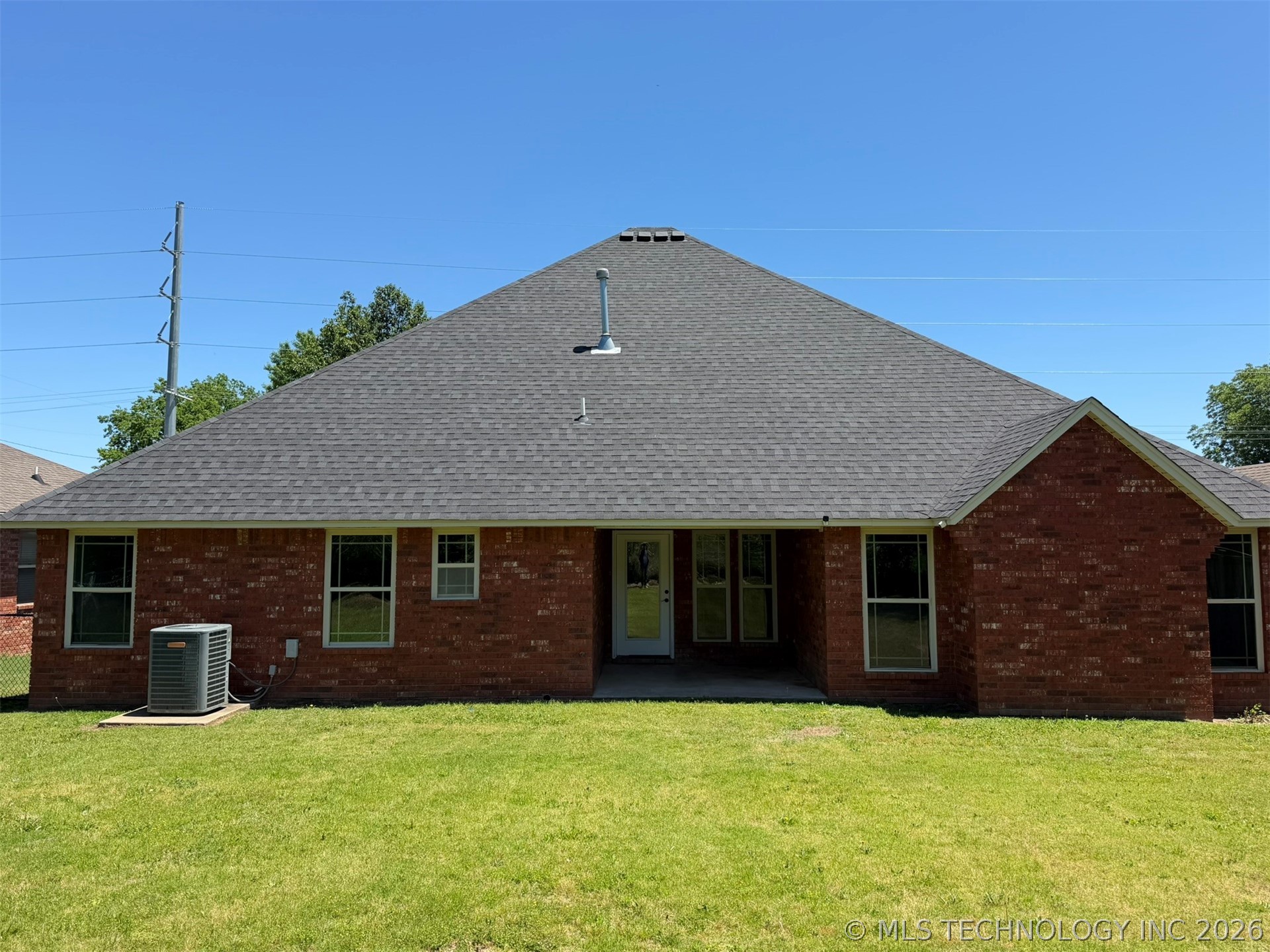 1403 S 9th Street Mcalester OK 74501