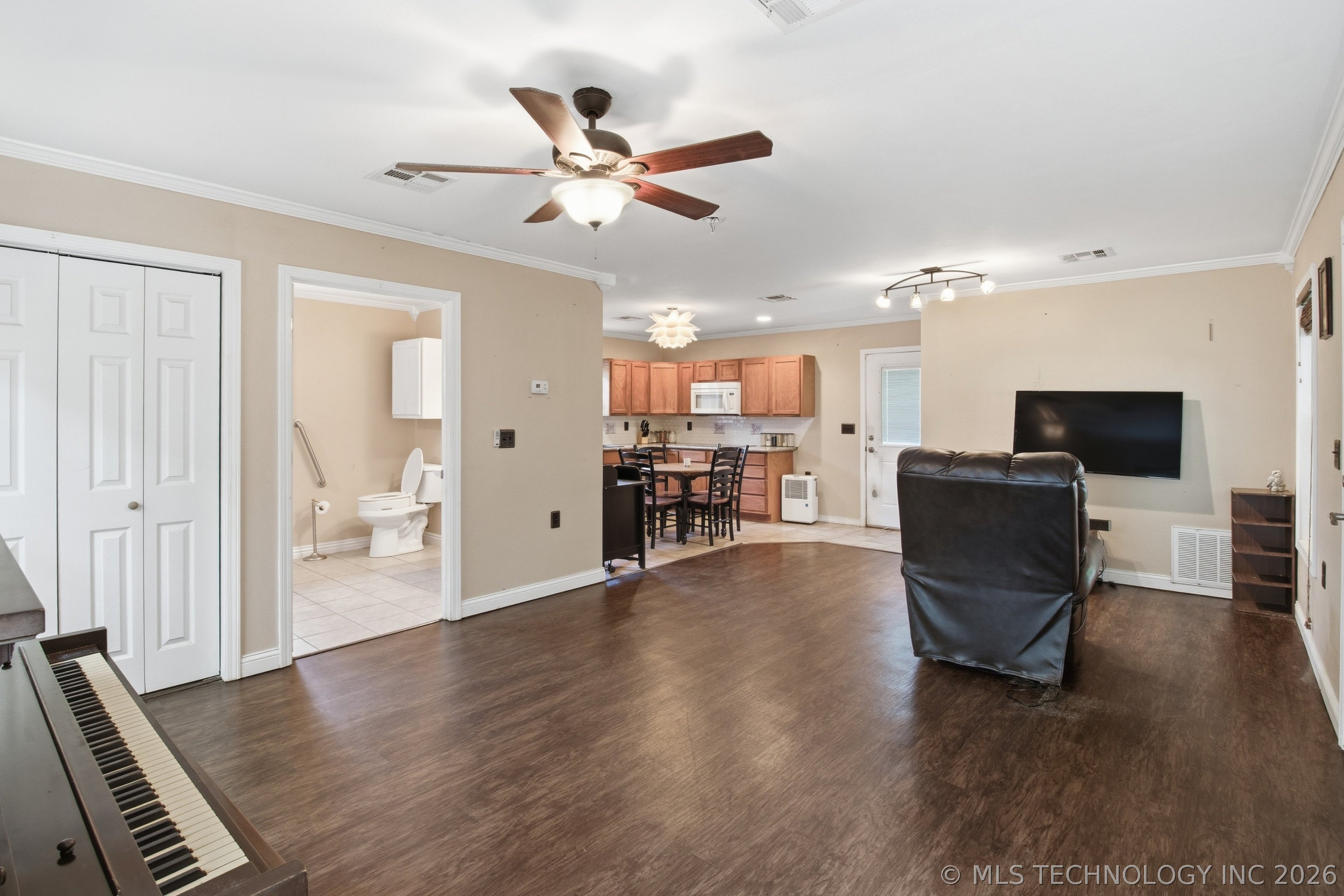 1233 S Allegheny Avenue Tulsa OK 74112