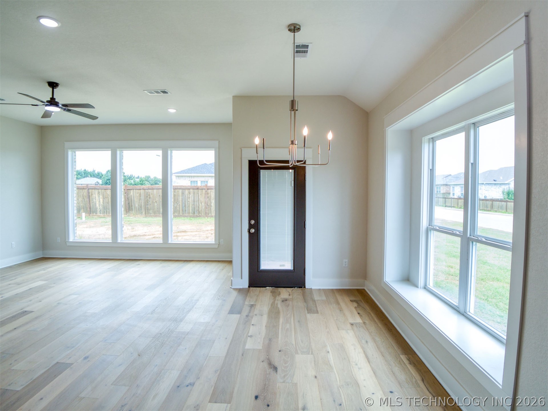 1197 Wild Indigo Circle Calera OK 74730