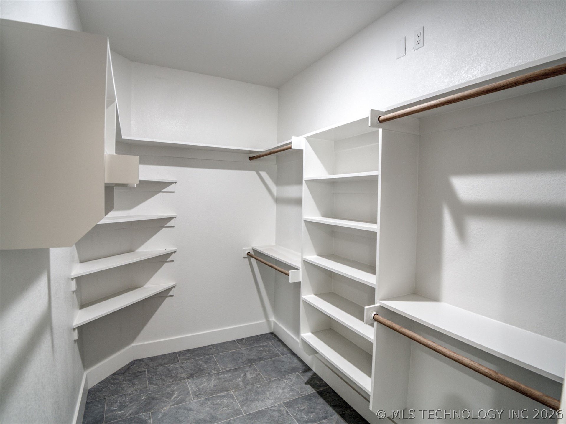 1197 Wild Indigo Circle Calera OK 74730