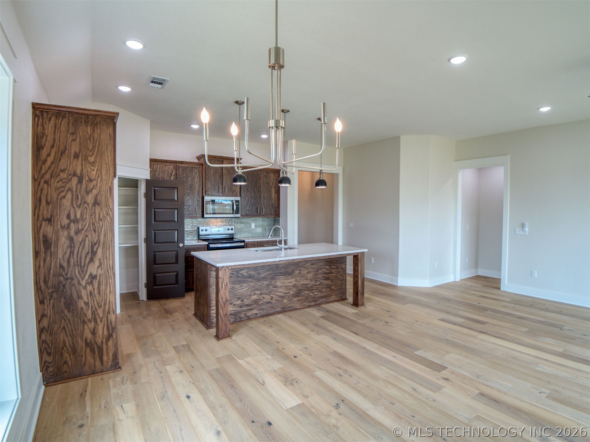 1197 Wild Indigo Circle Calera OK 74730