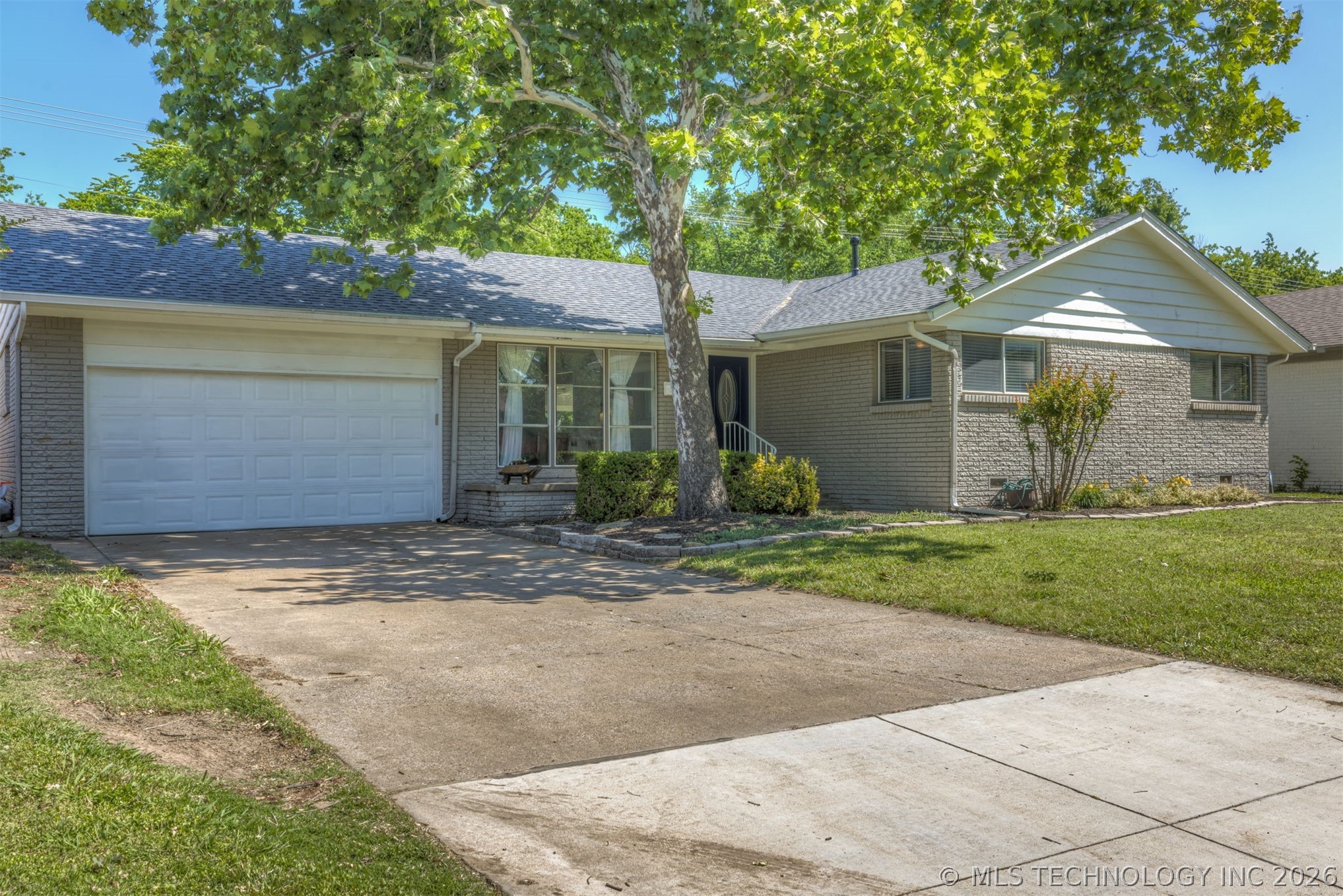 6765 E 26th Place Tulsa OK 74129