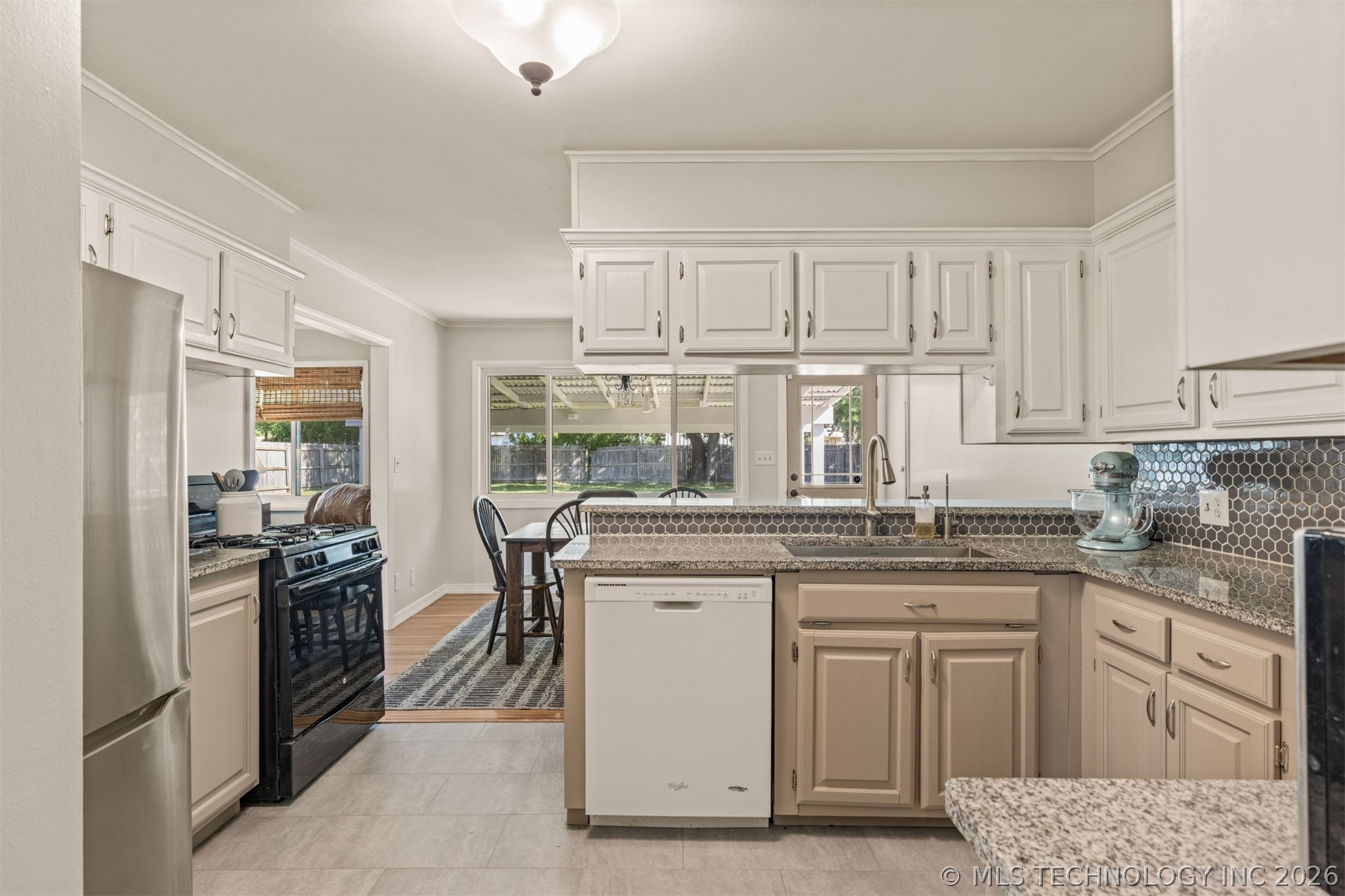 6765 E 26th Place Tulsa OK 74129
