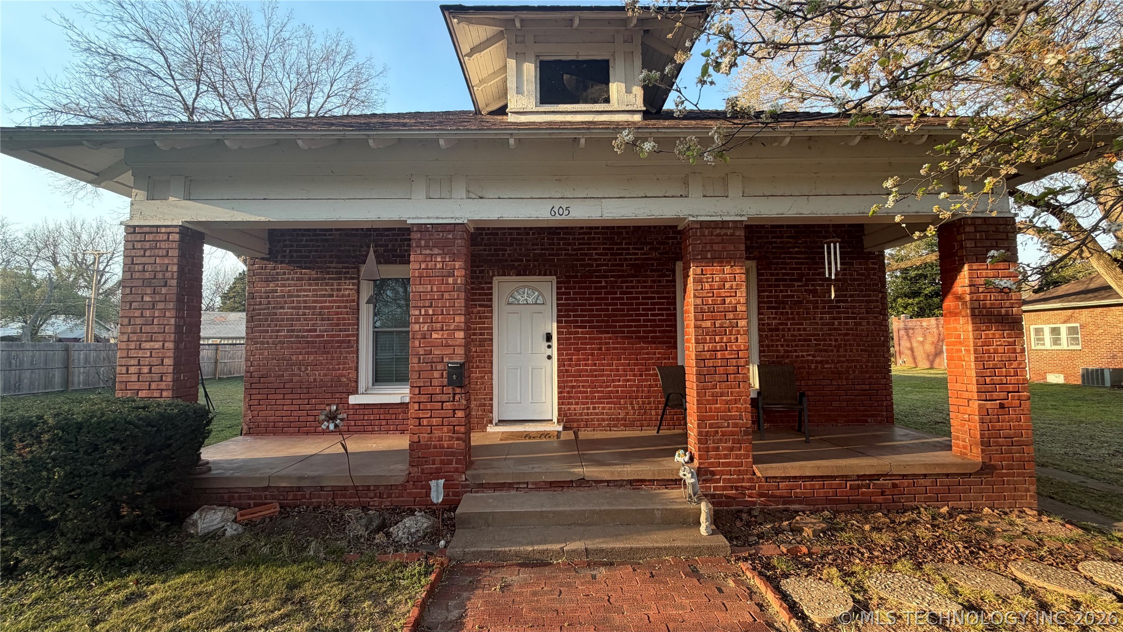 605 E Caddo Street Cleveland OK 74020