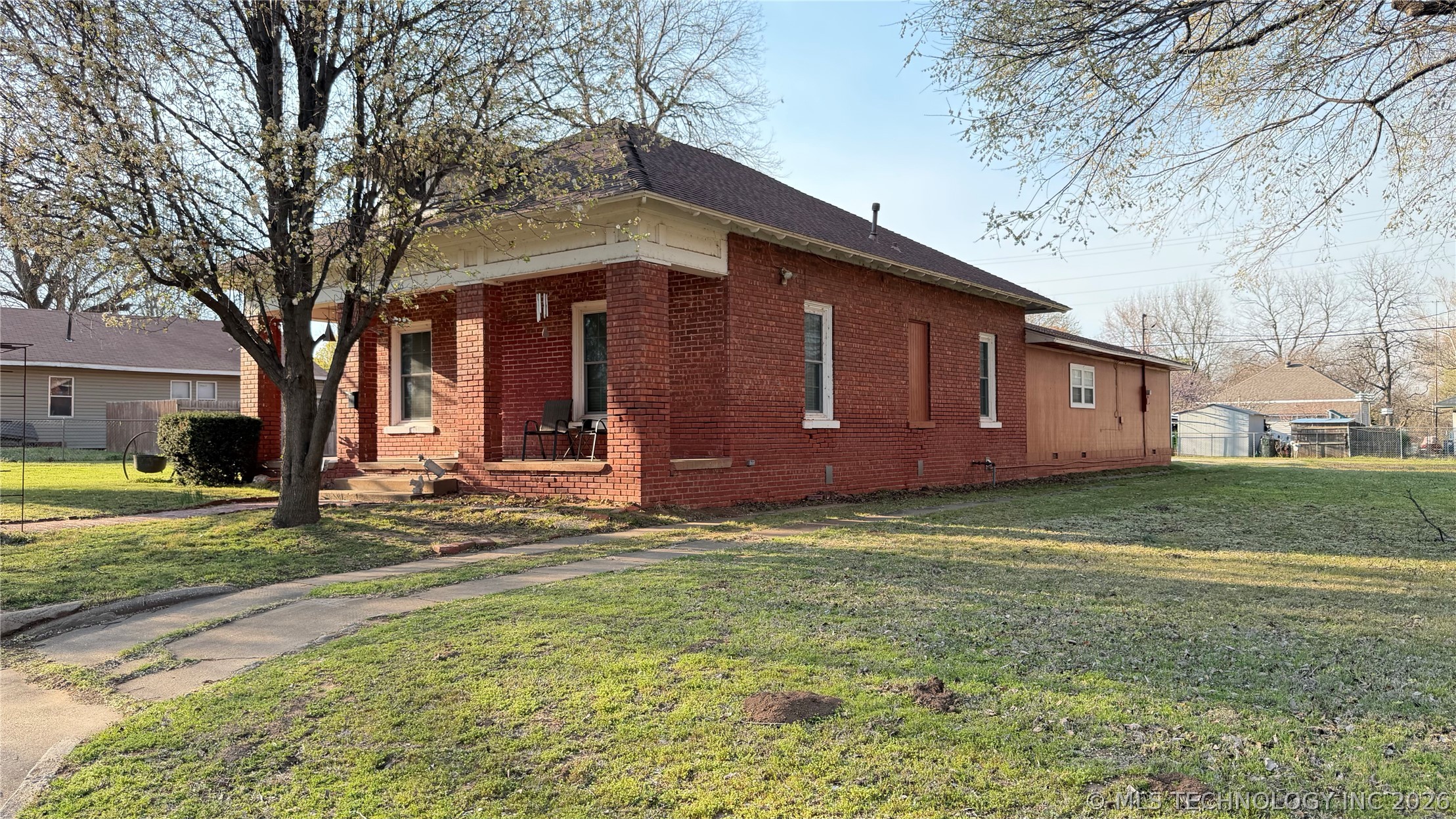 605 E Caddo Street Cleveland OK 74020