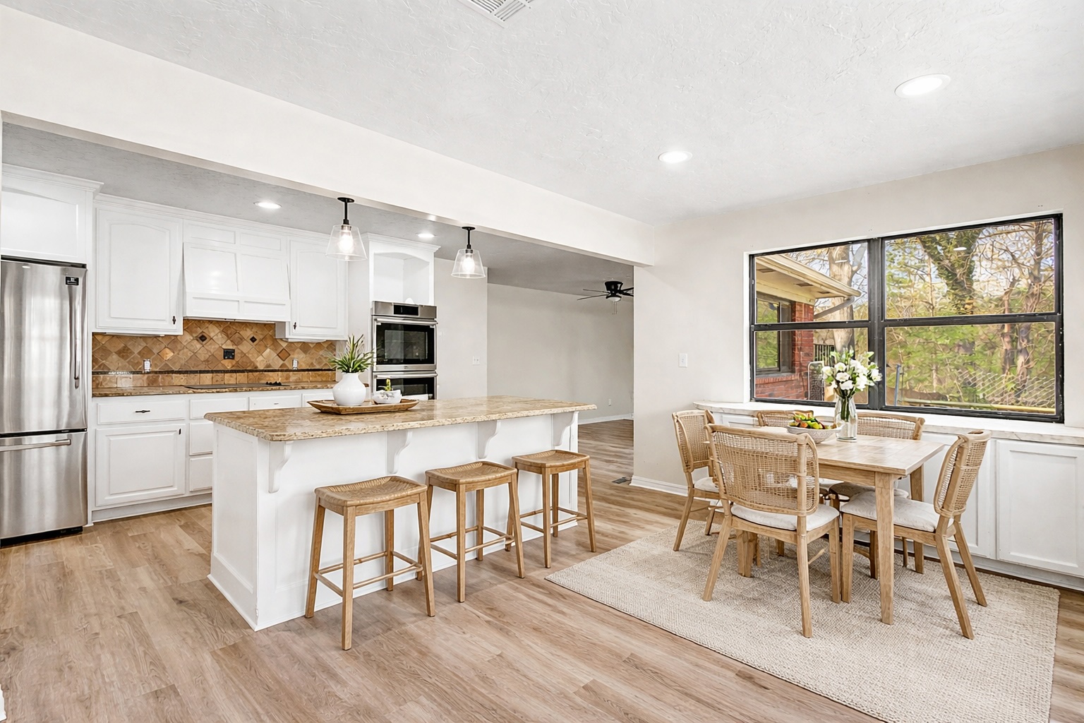 912 W Park Place Broken Arrow OK 74011