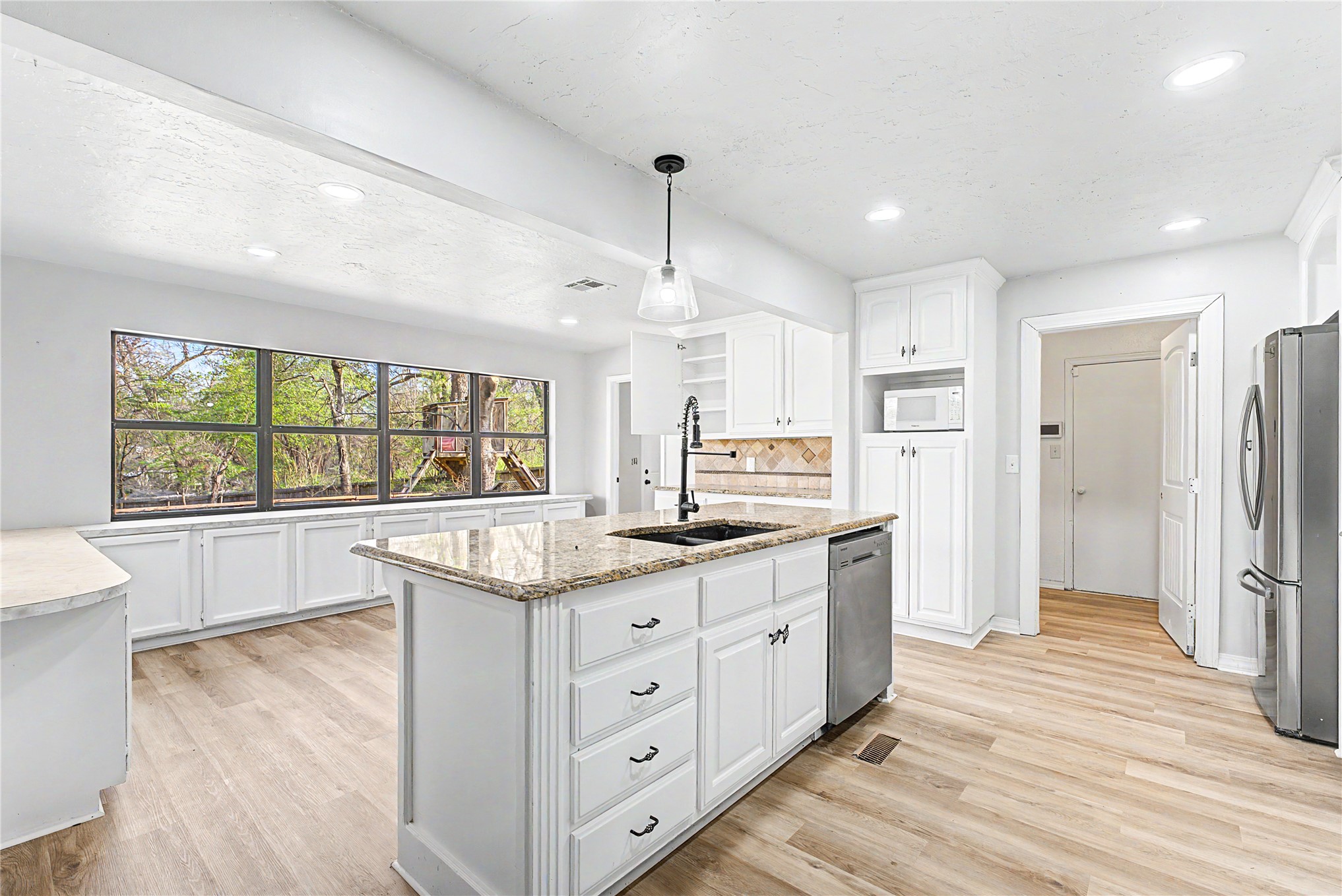 912 W Park Place Broken Arrow OK 74011
