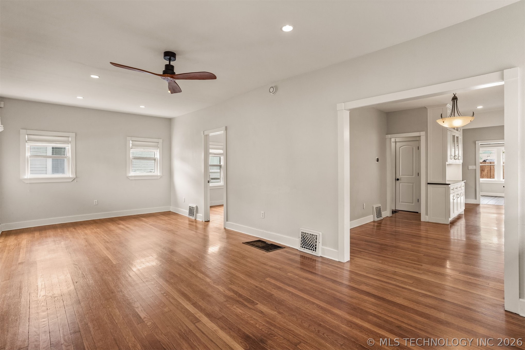 1832 E 16th Place Tulsa OK 74104