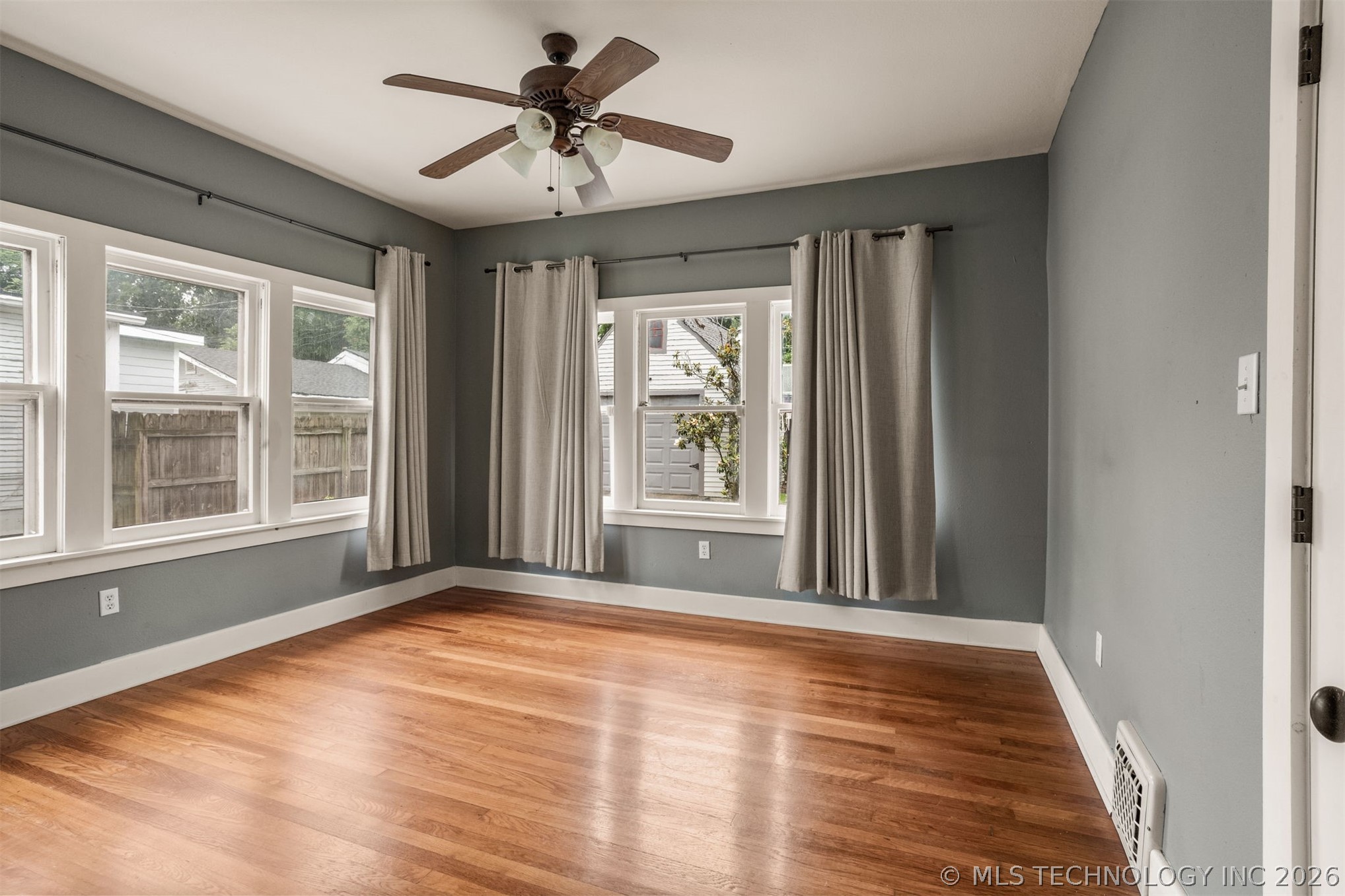 1832 E 16th Place Tulsa OK 74104