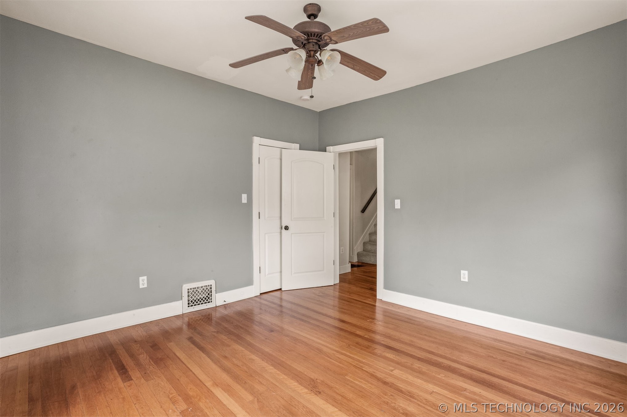 1832 E 16th Place Tulsa OK 74104