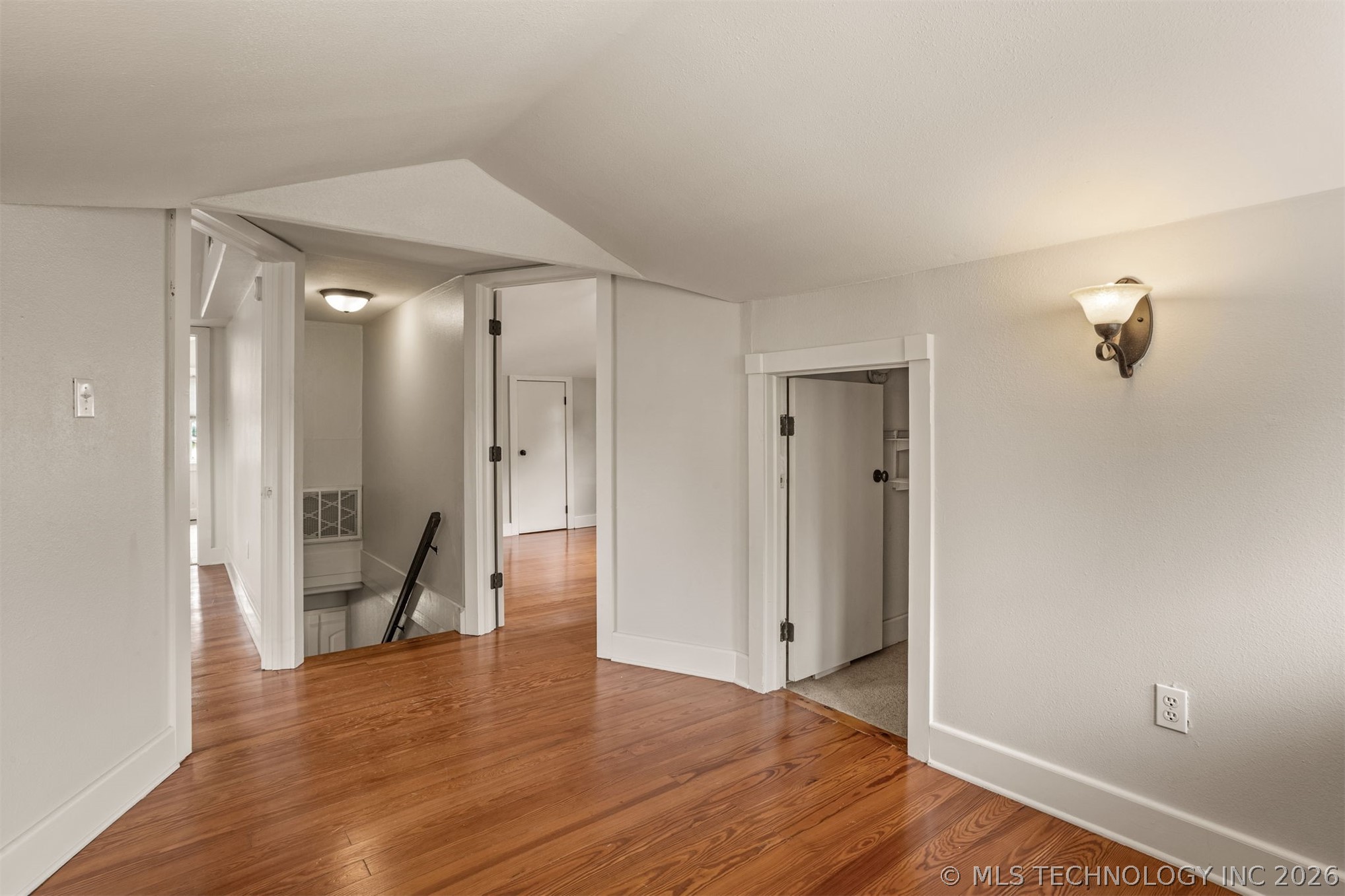 1832 E 16th Place Tulsa OK 74104