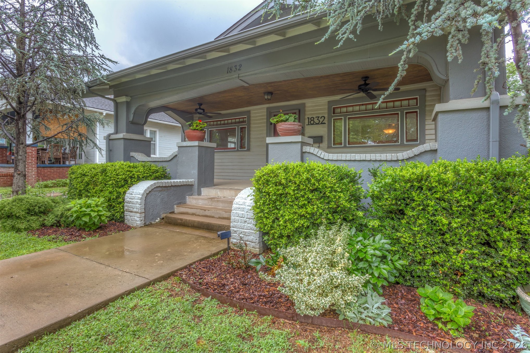 1832 E 16th Place Tulsa OK 74104