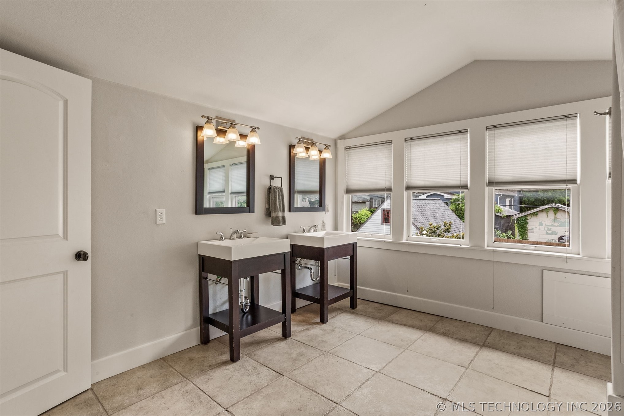 1832 E 16th Place Tulsa OK 74104