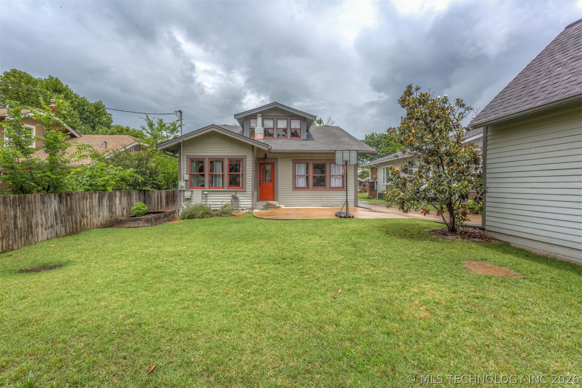 1832 E 16th Place Tulsa OK 74104
