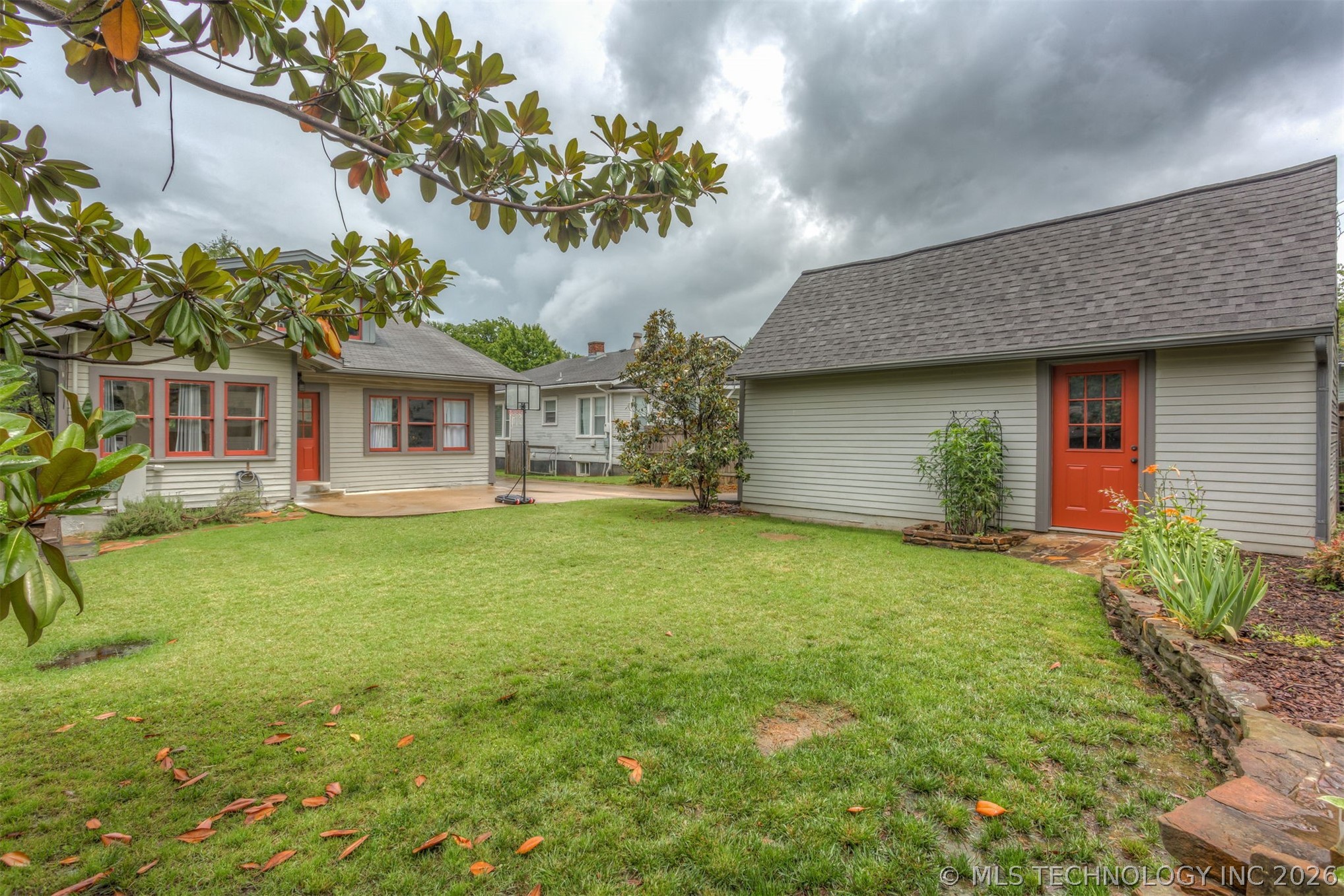 1832 E 16th Place Tulsa OK 74104