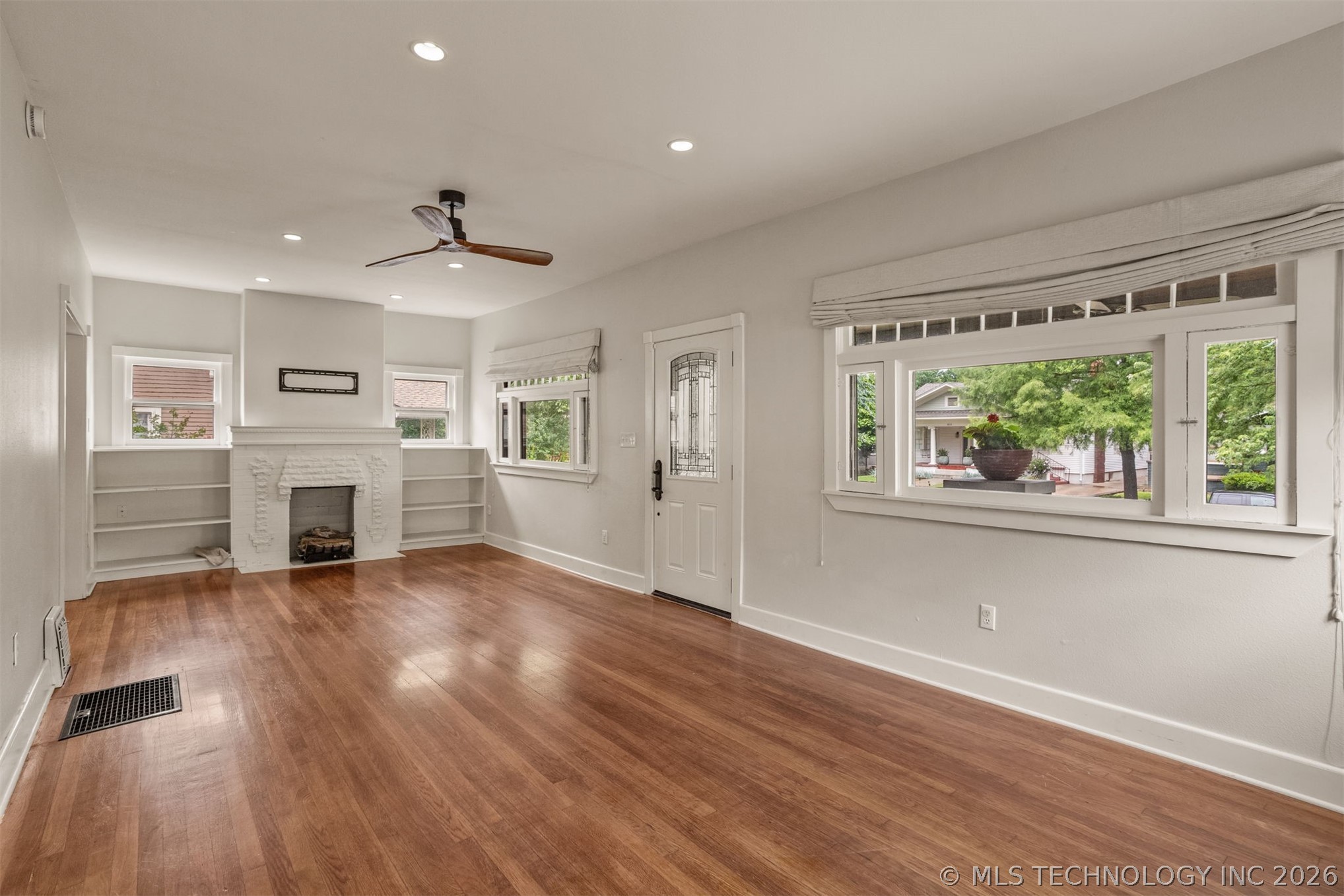 1832 E 16th Place Tulsa OK 74104
