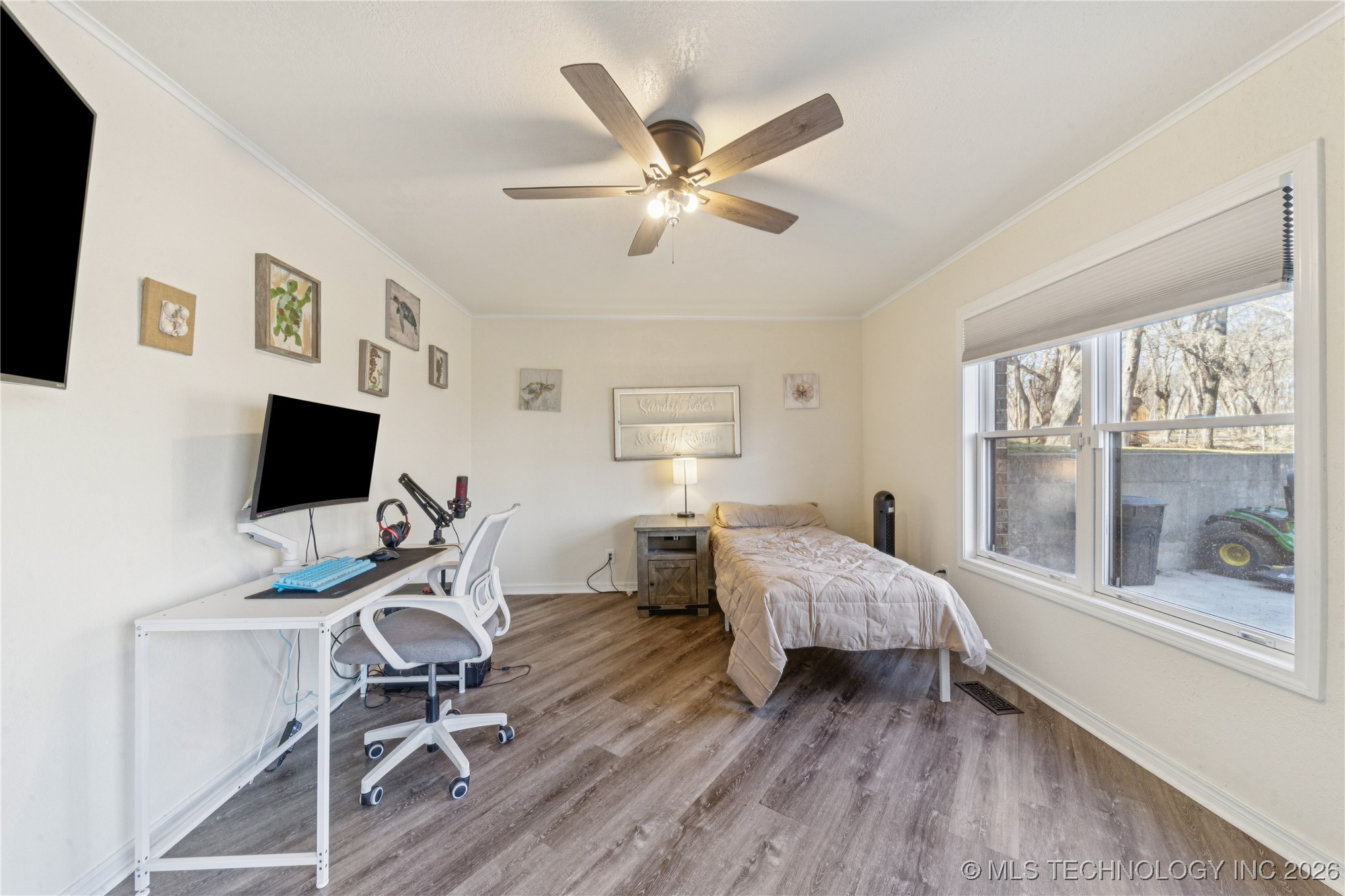 1701 N Hopi Street Chouteau OK 74337