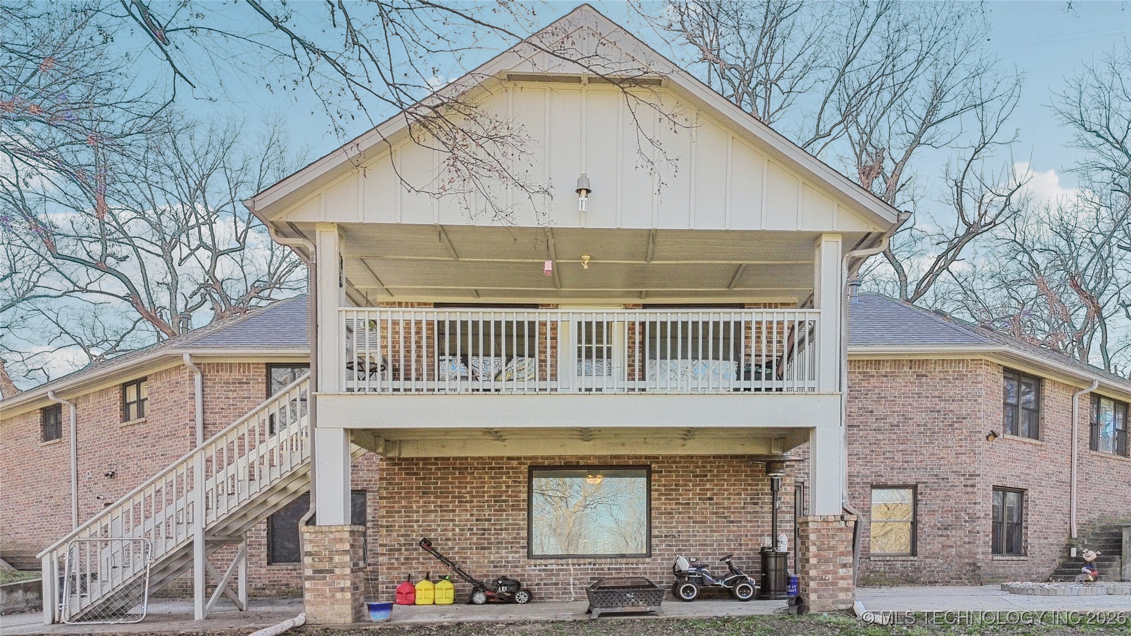 1701 N Hopi Street Chouteau OK 74337