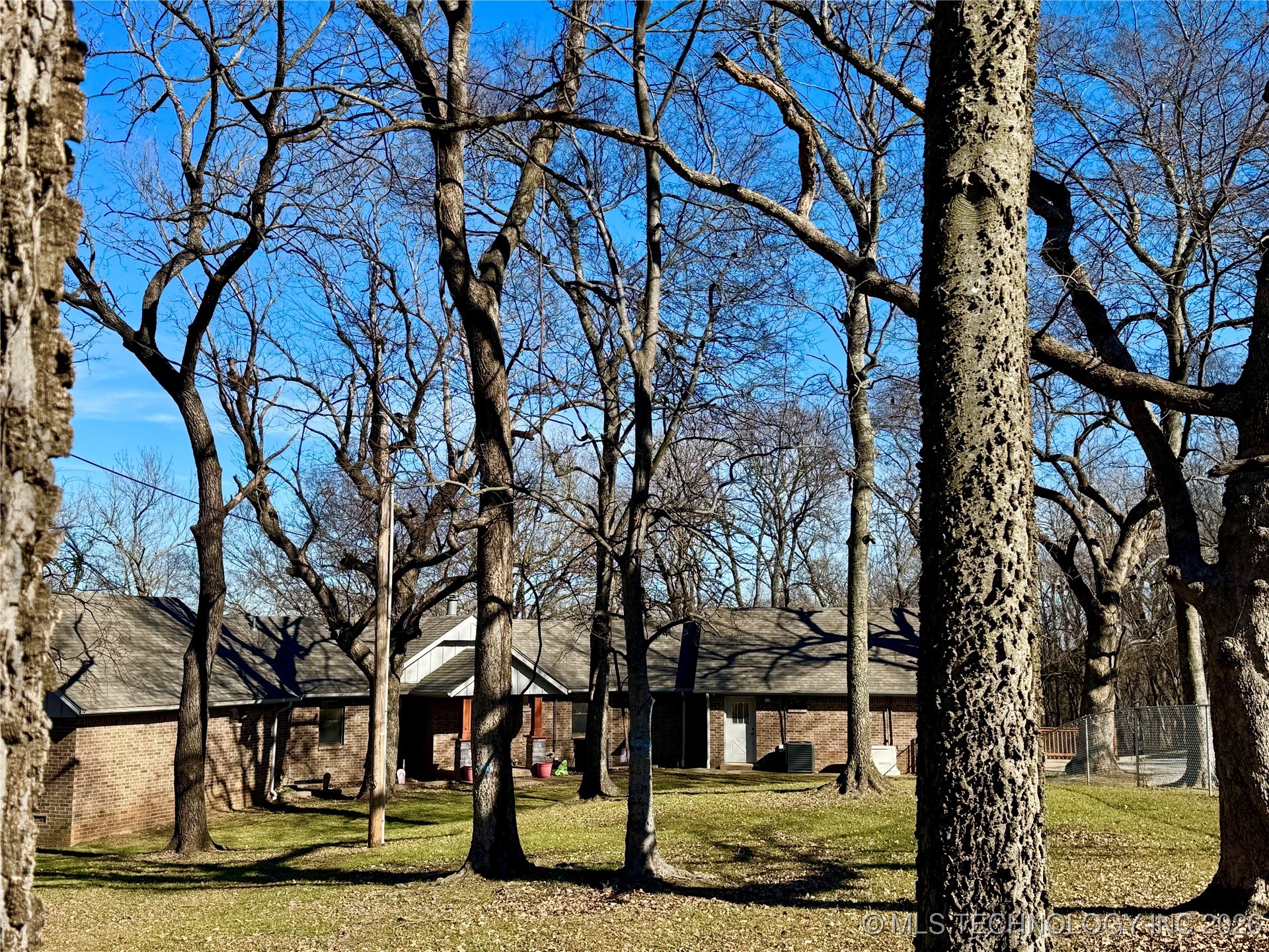 1701 N Hopi Street Chouteau OK 74337