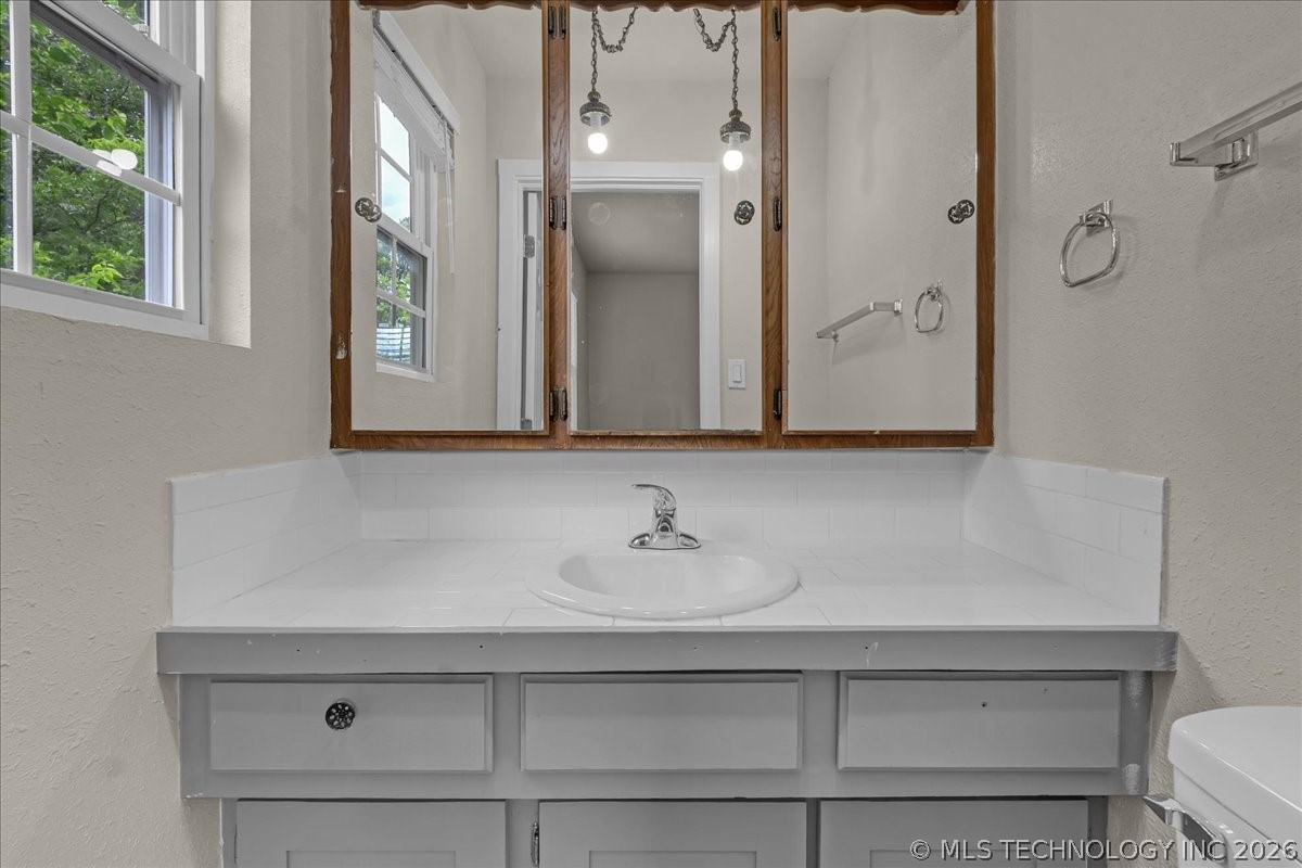201 SE 7th Street Pryor OK 74361