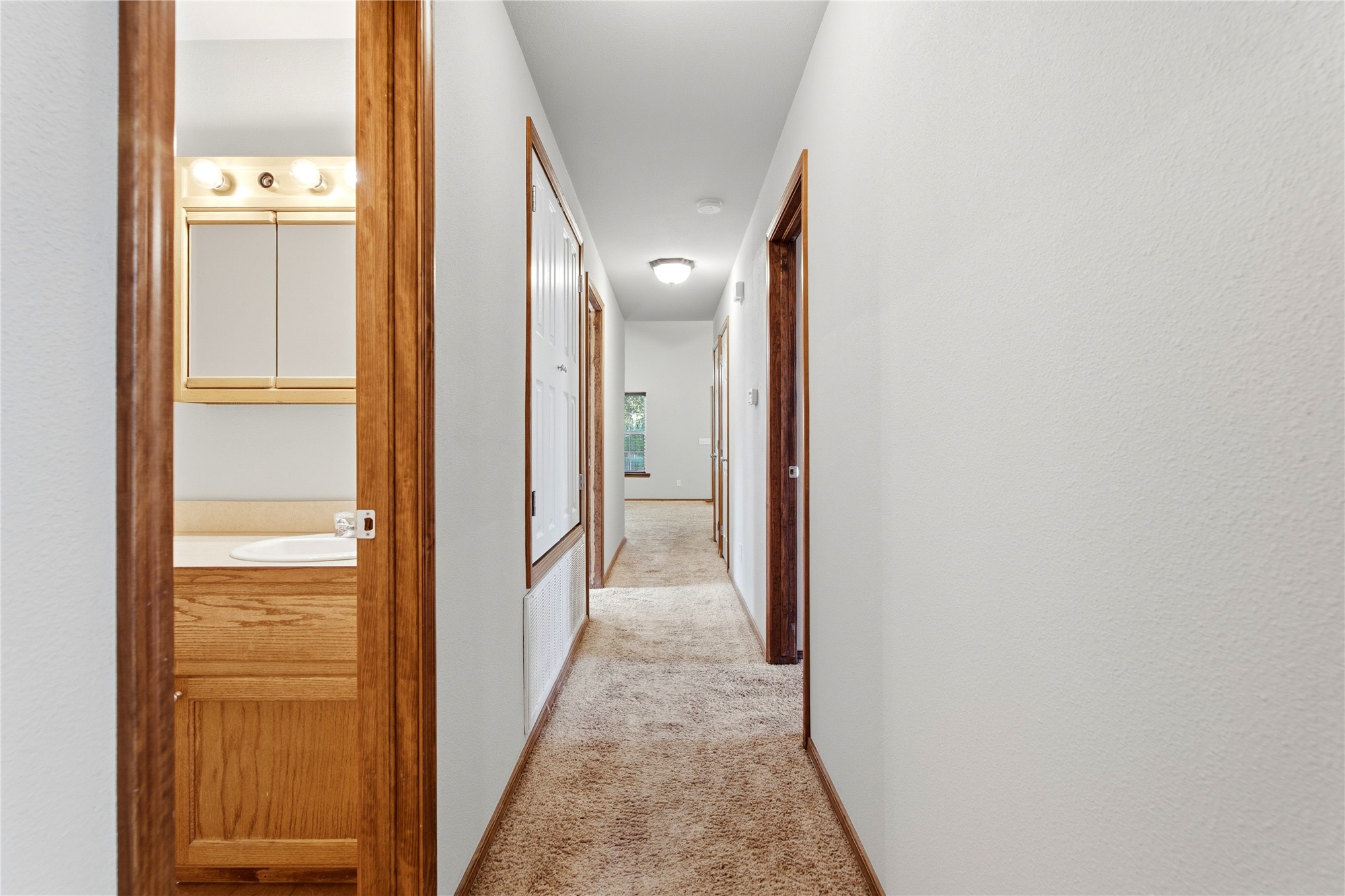 108 W Division Street Oktaha OK 74450