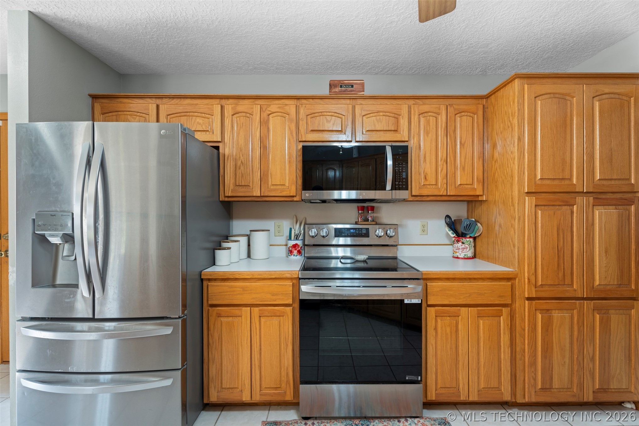 701 E 10th Street Grove OK 74344
