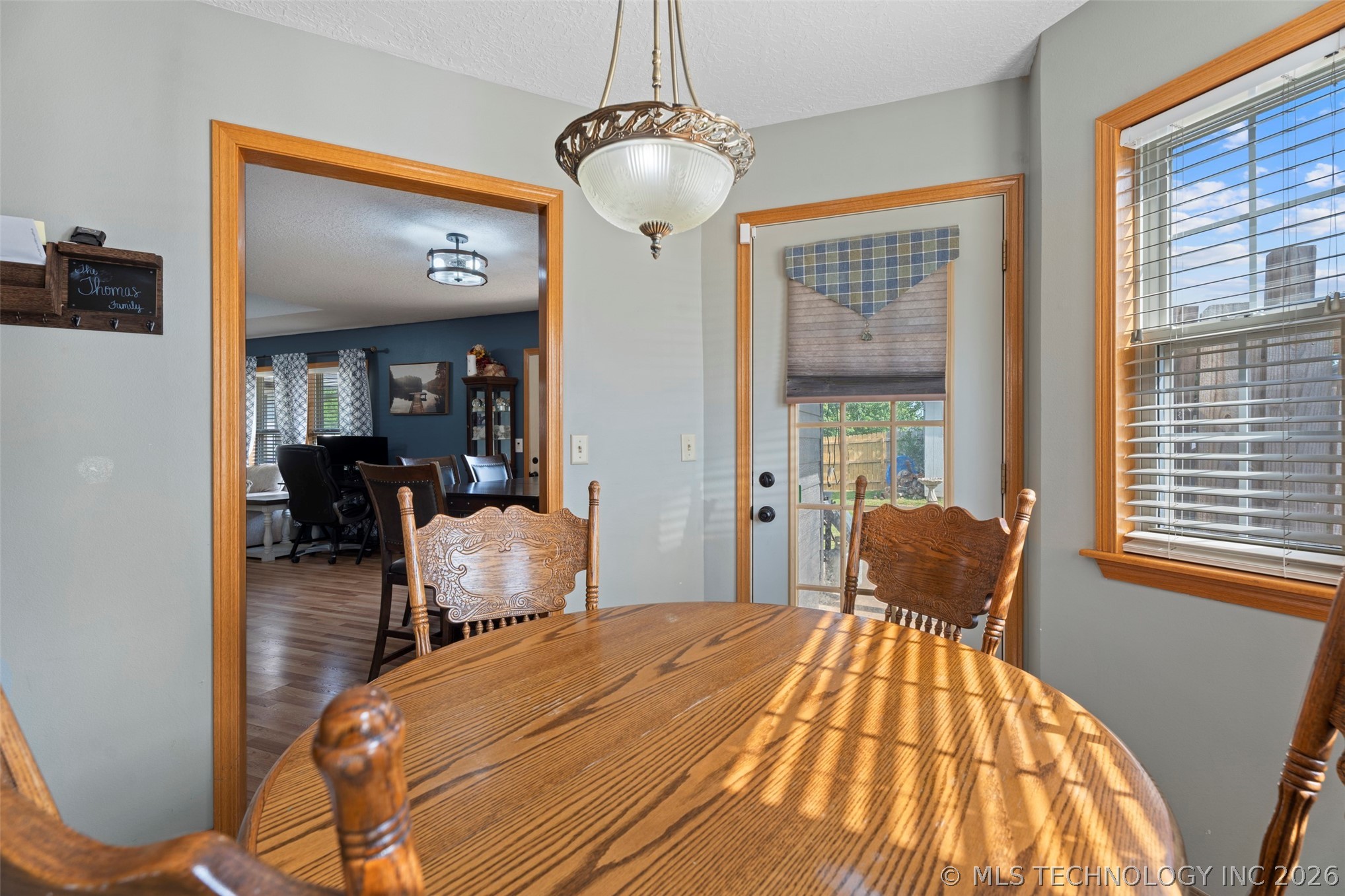 701 E 10th Street Grove OK 74344