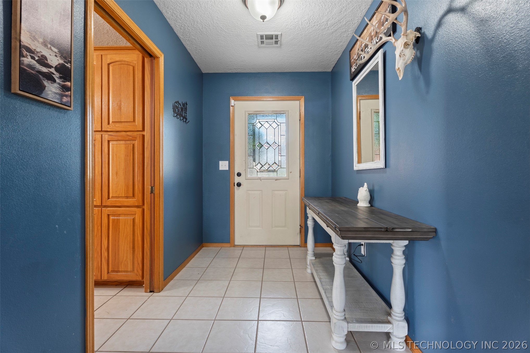 701 E 10th Street Grove OK 74344