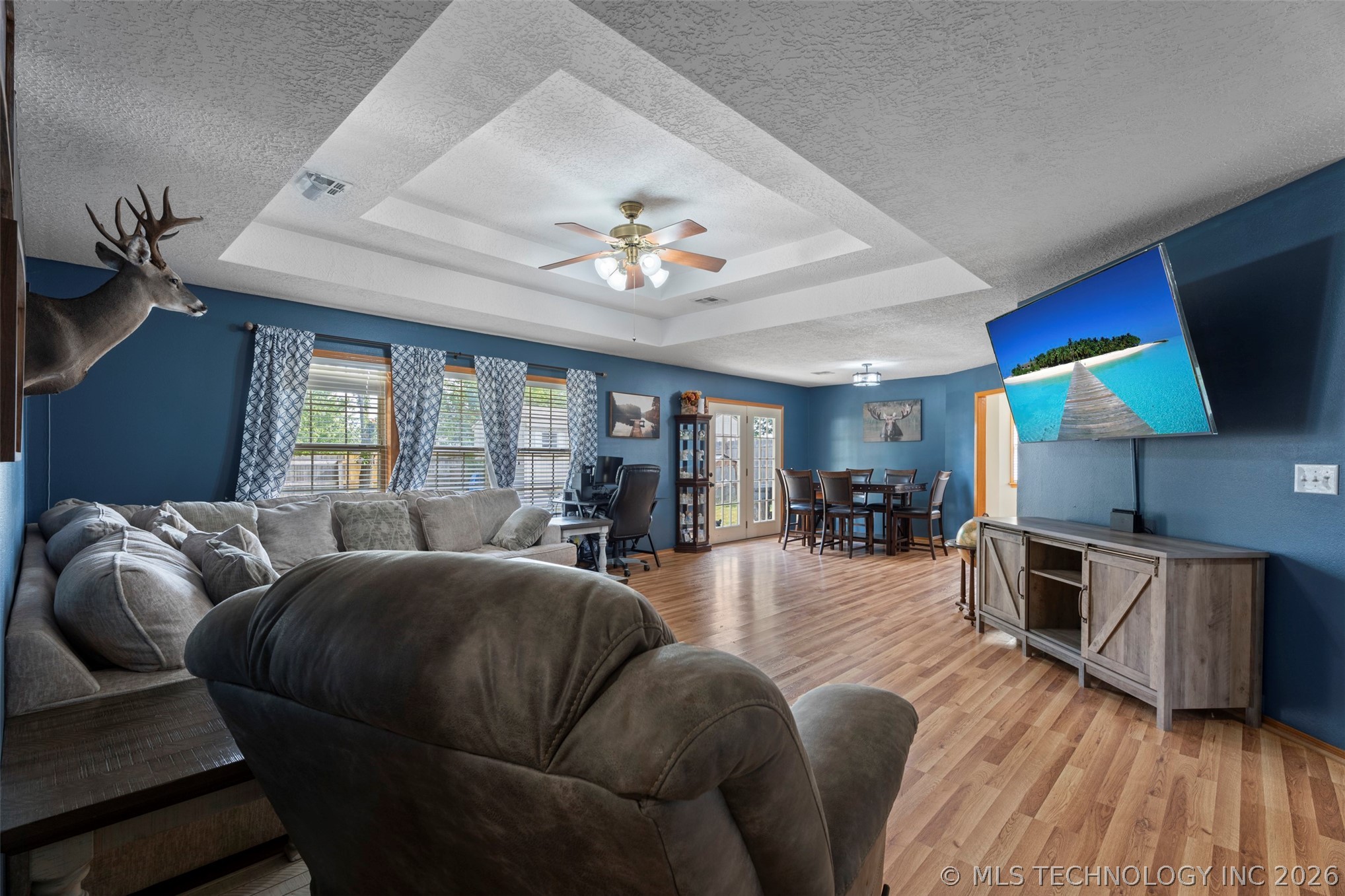 701 E 10th Street Grove OK 74344