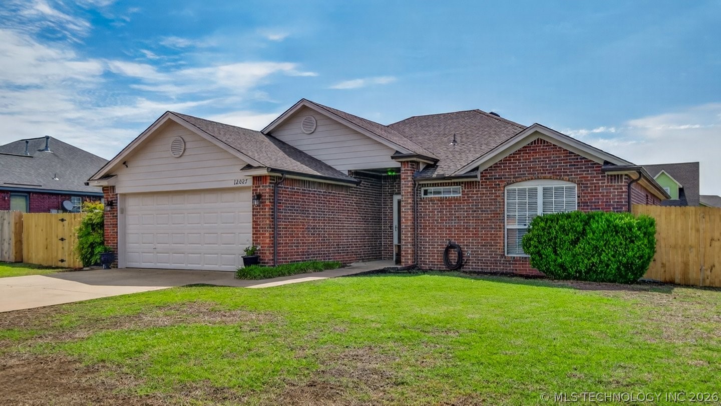 12027 N 108th East Avenue Collinsville OK 74021