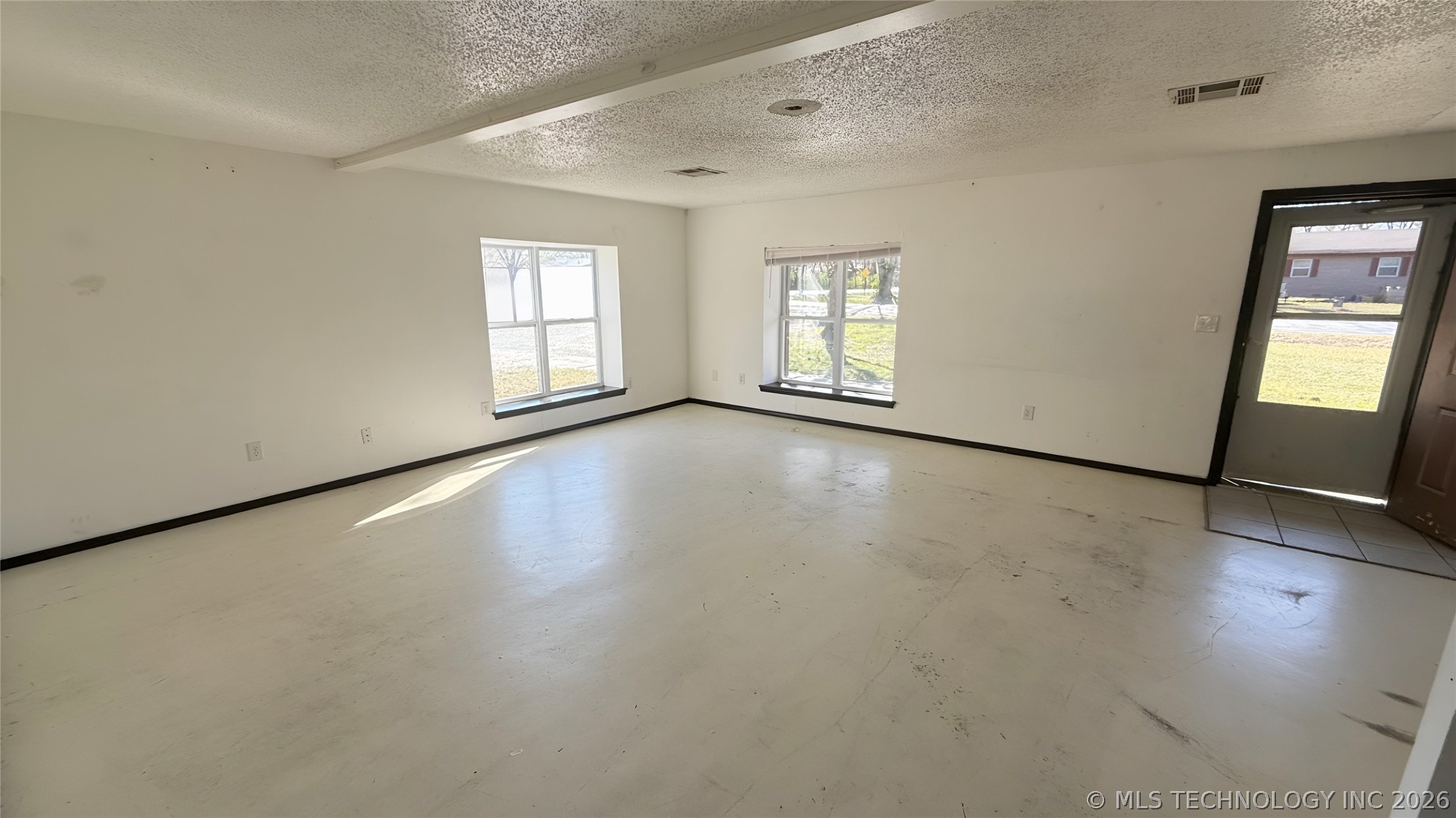 305 W Commercial Street Inola OK 74036