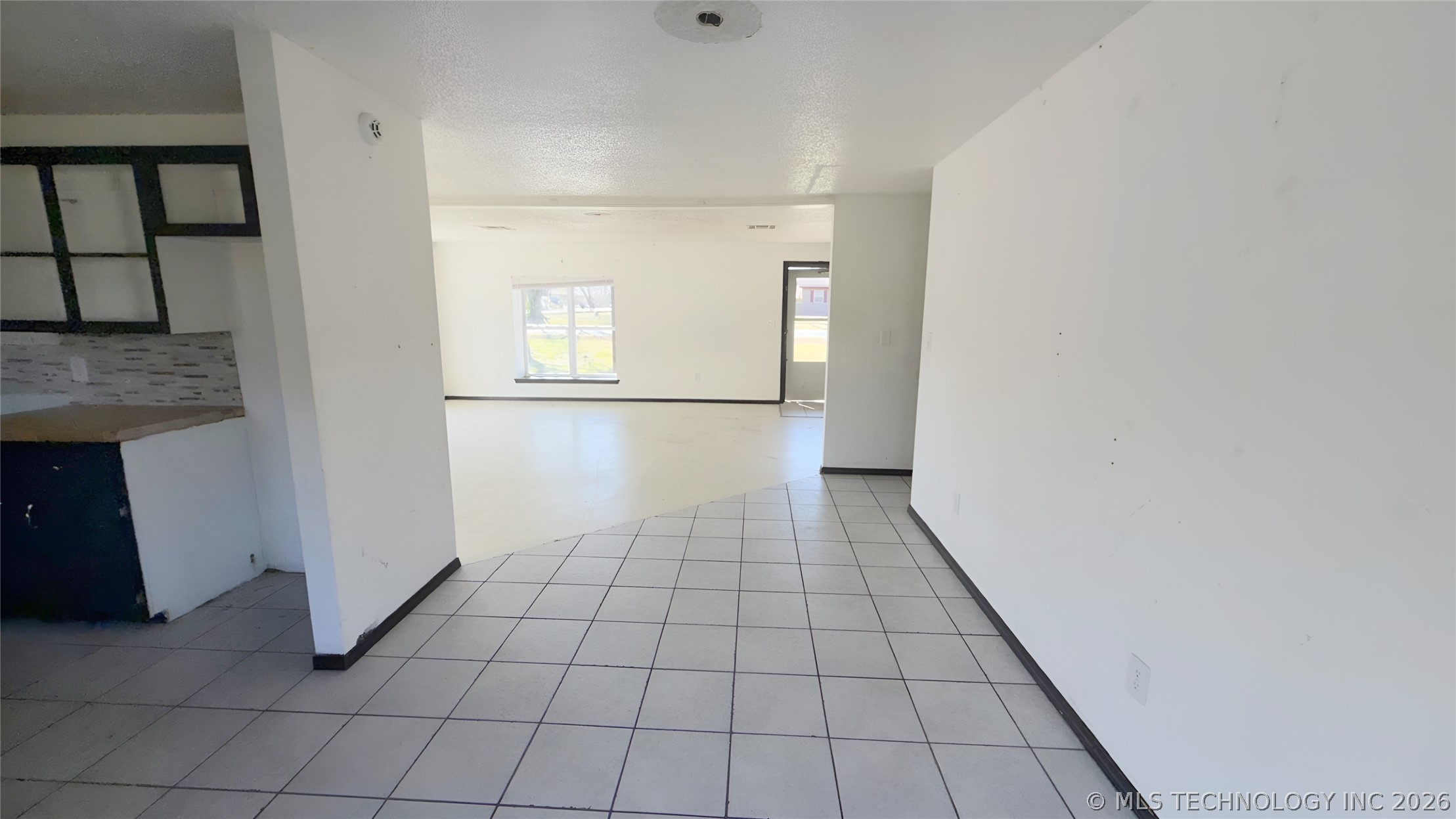 305 W Commercial Street Inola OK 74036