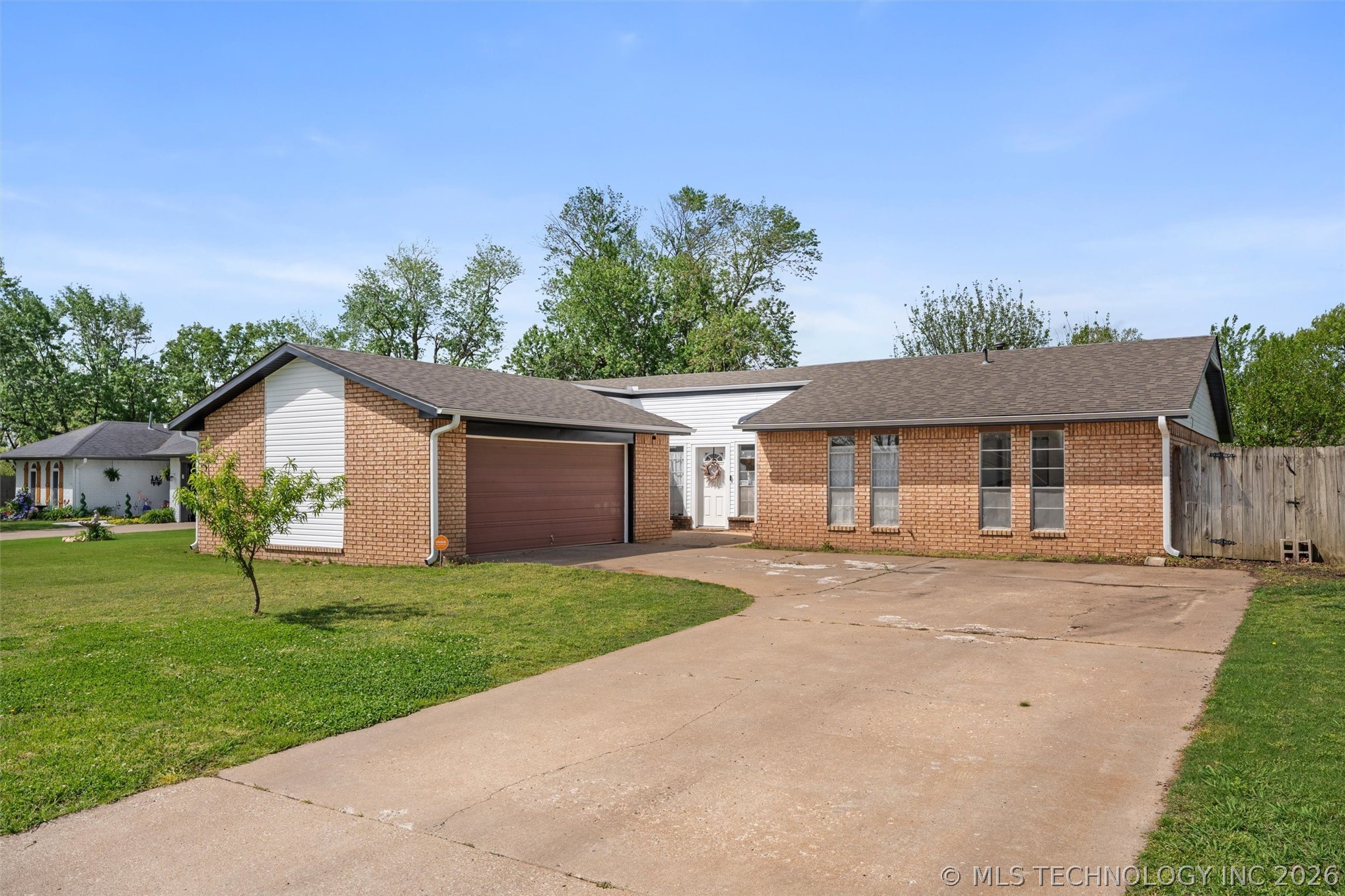 517 Baylor Court Bartlesville OK 74006