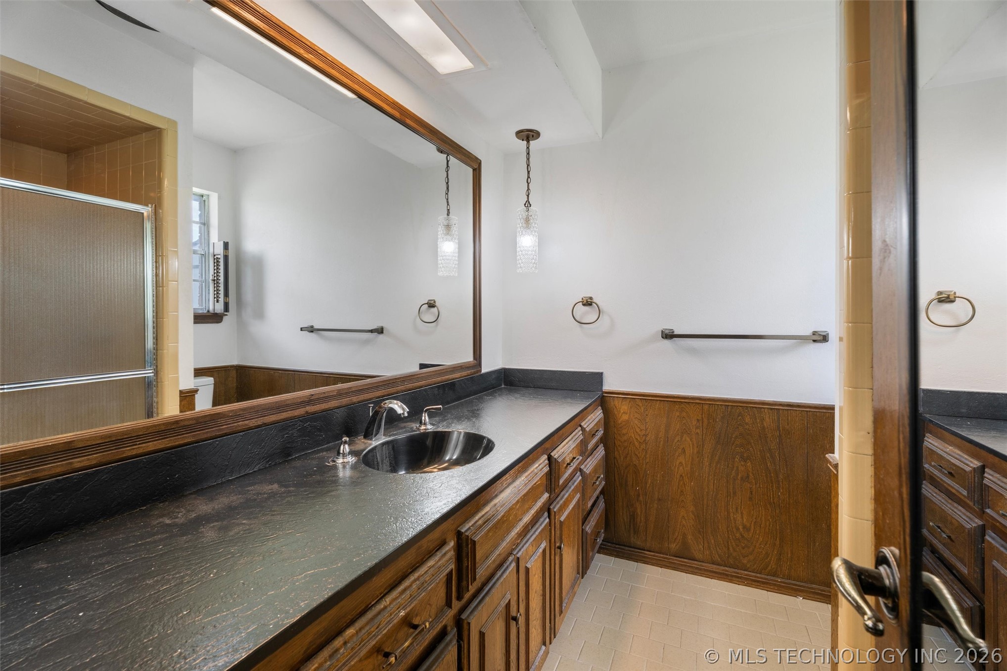 517 Baylor Court Bartlesville OK 74006