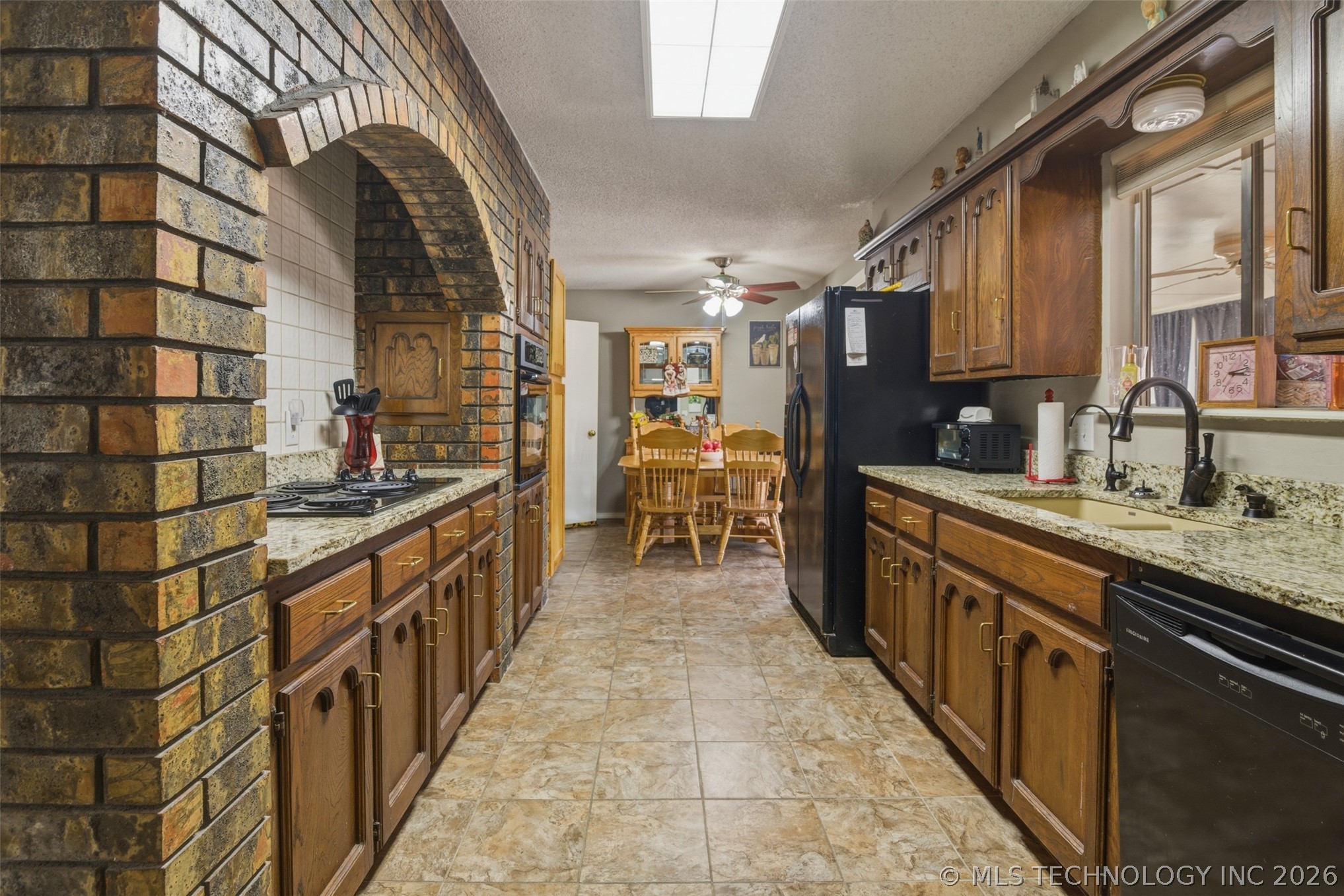 543 Meadowood Drive Broken Arrow OK 74011