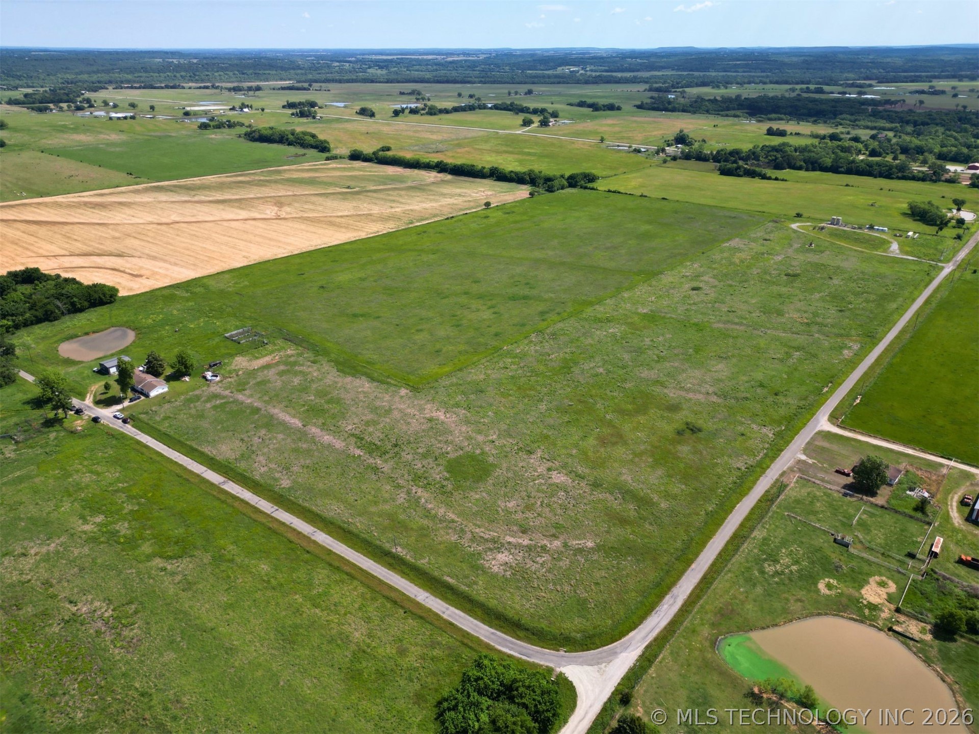 4082 N 374 Road Atwood OK 74827