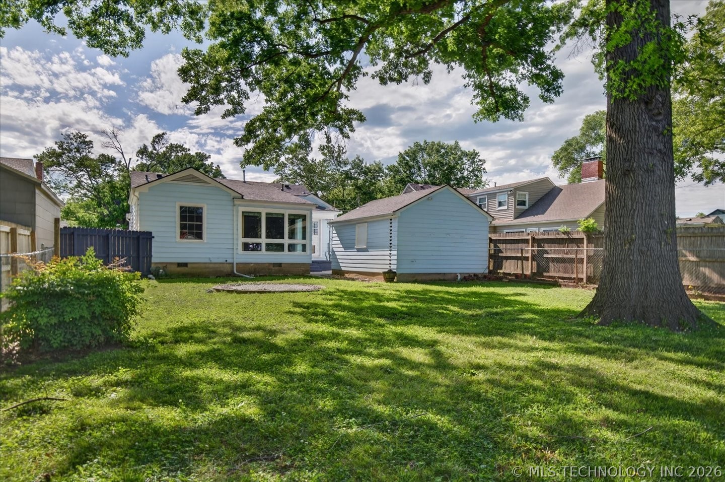 2054 SE Dewey Avenue Bartlesville OK 74003