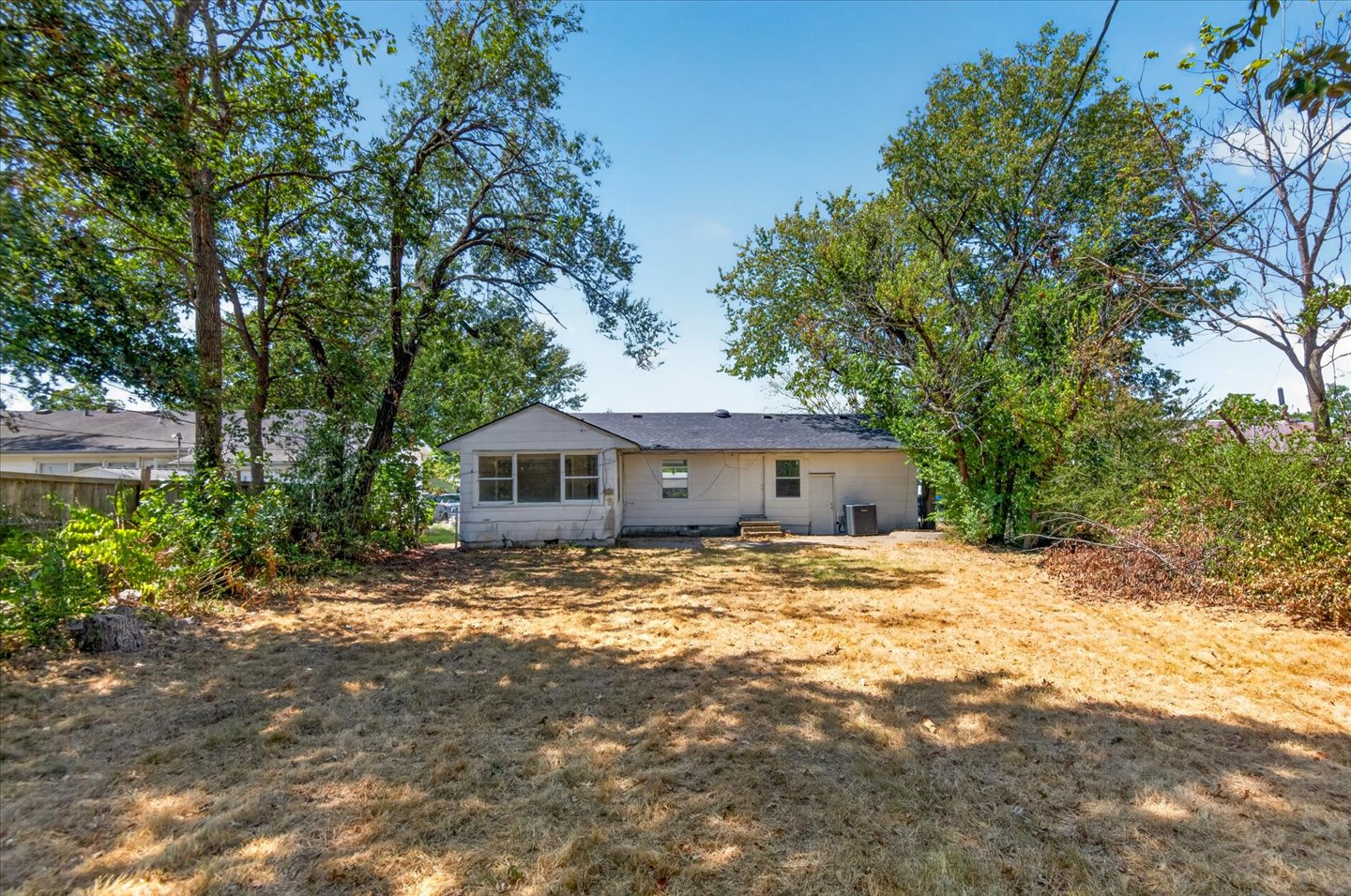 1812 S Armstrong Avenue Bartlesville OK 74003