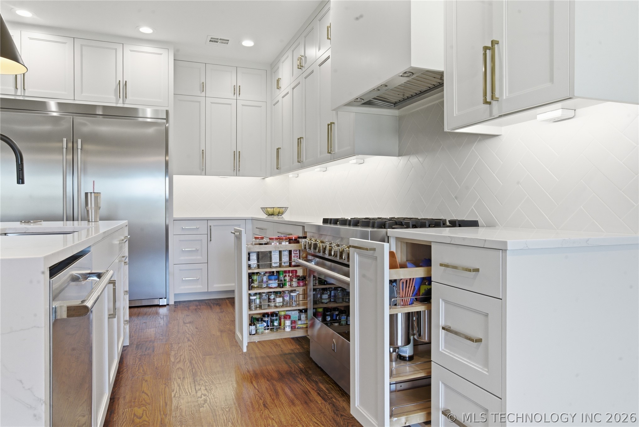 6502 N Oakwood Circle Owasso OK 74055