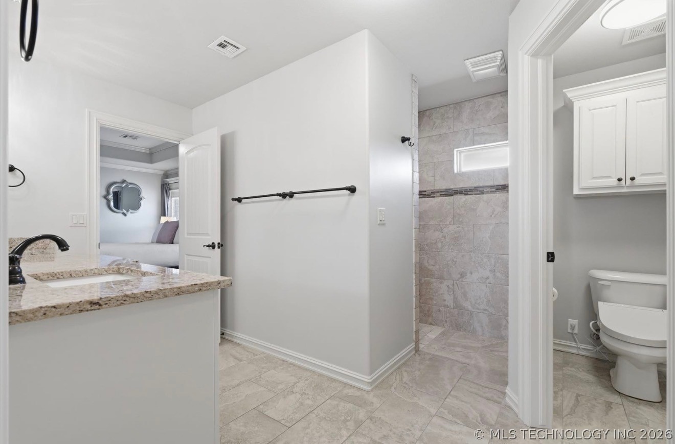 6502 N Oakwood Circle Owasso OK 74055