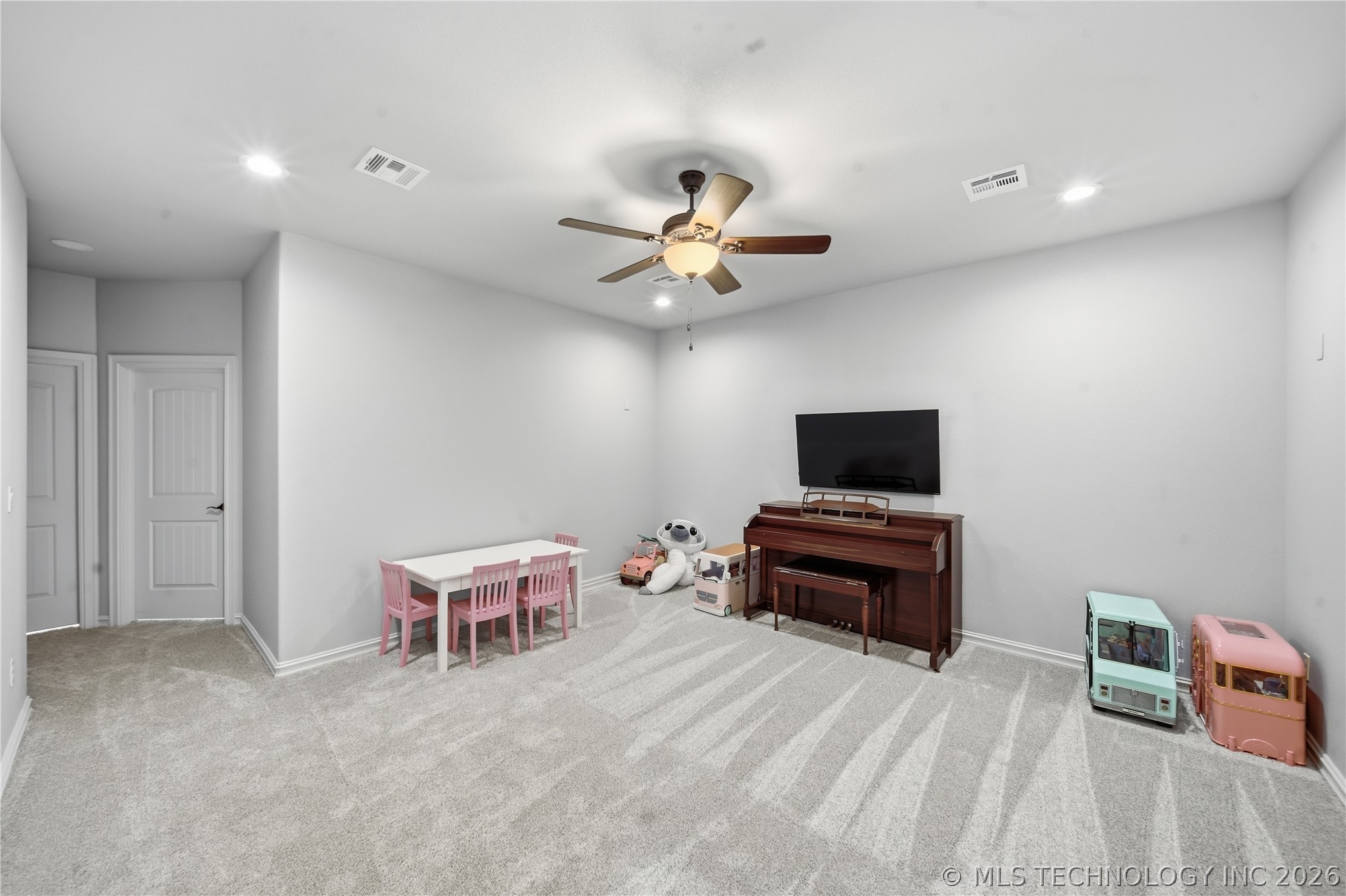 6502 N Oakwood Circle Owasso OK 74055