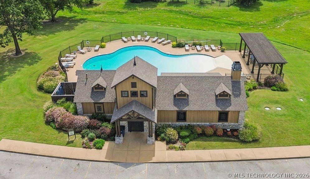 6502 N Oakwood Circle Owasso OK 74055
