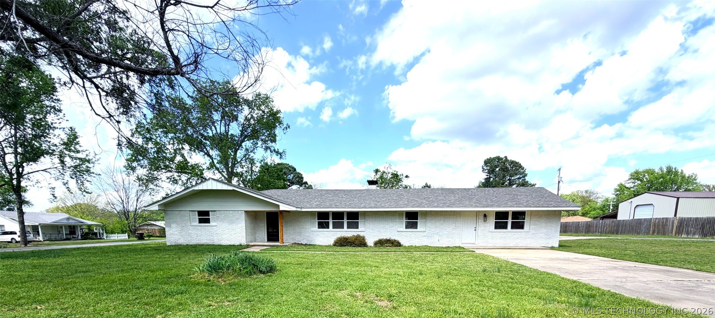 512 Pine Street Henryetta OK 74437