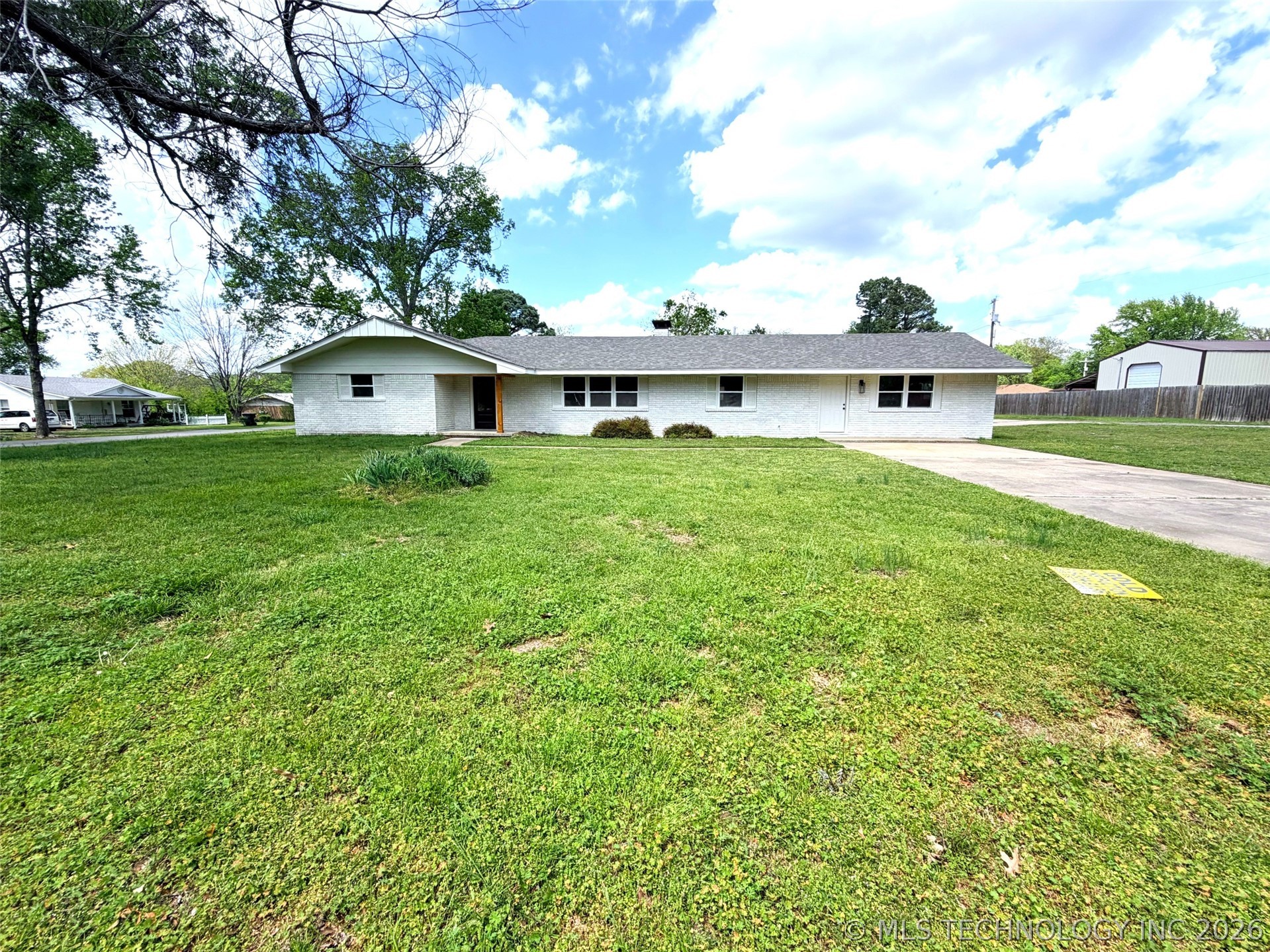 512 Pine Street Henryetta OK 74437