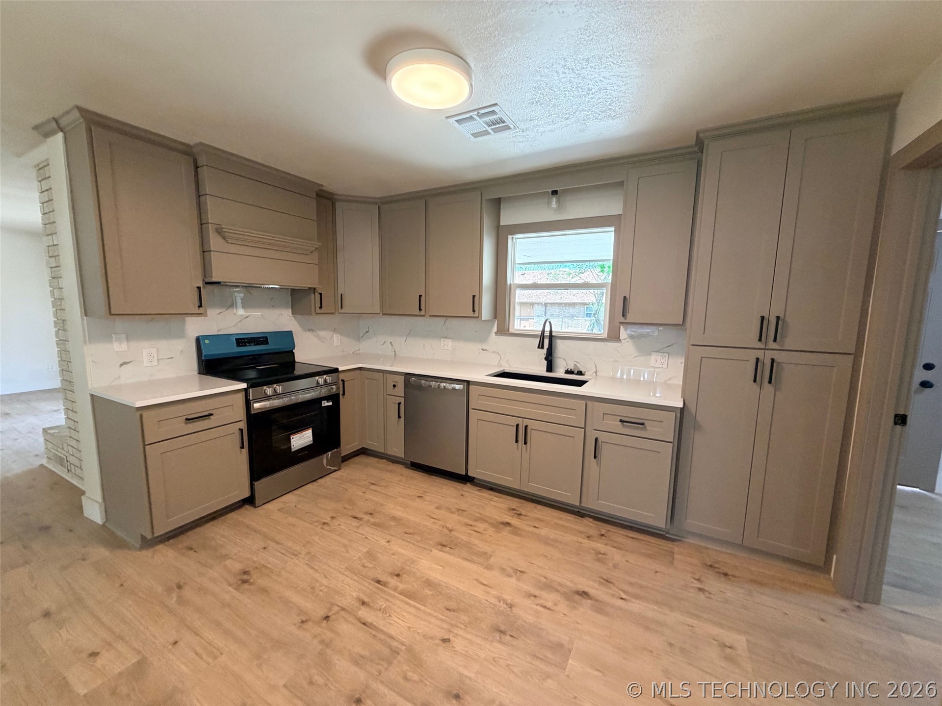 512 Pine Street Henryetta OK 74437