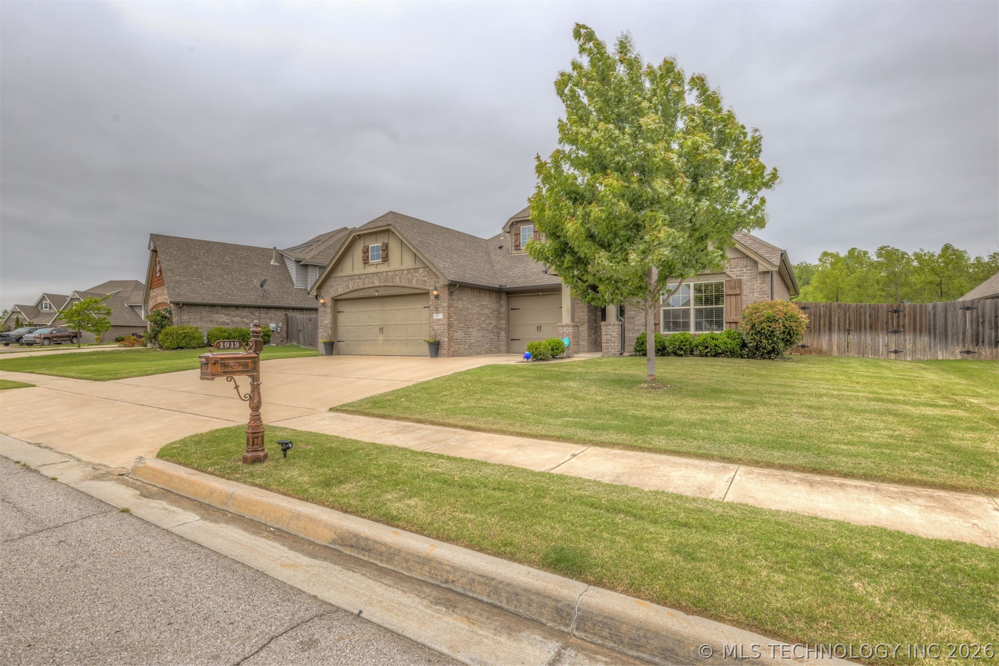 1913 E 132nd Street S Bixby OK 74008