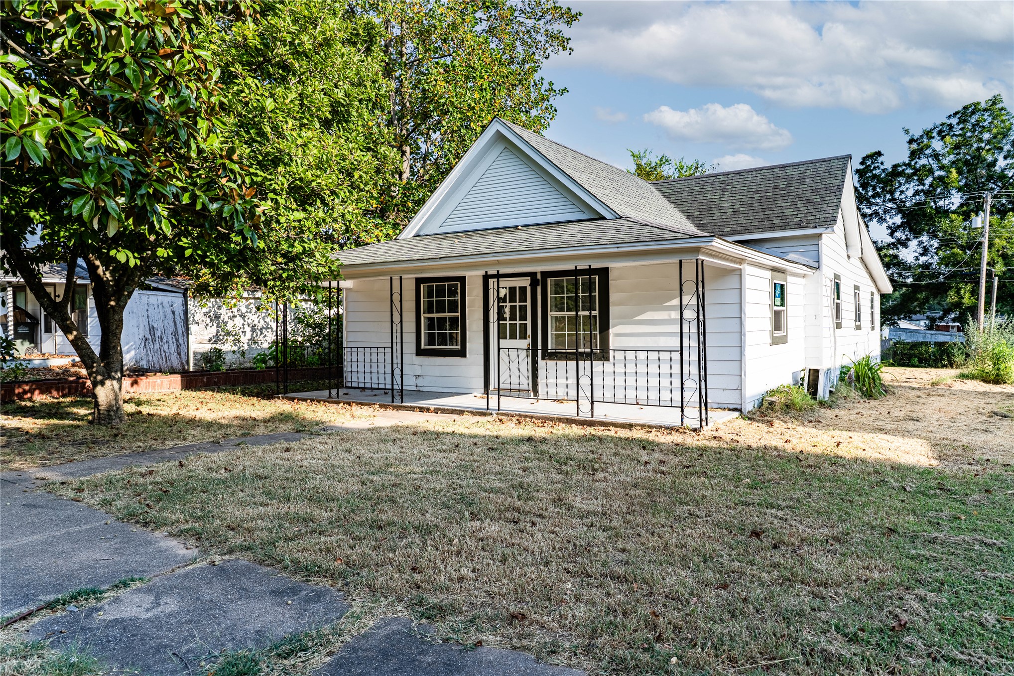 508 E 3rd Avenue Bristow OK 74010