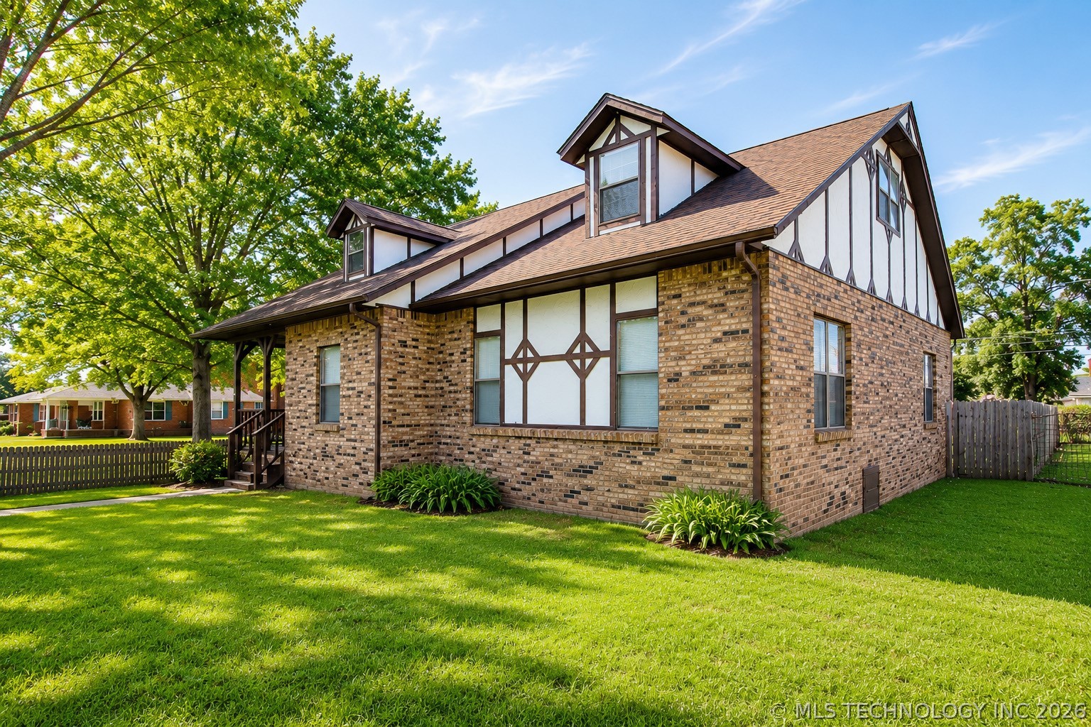 322 E Young Street Morris OK 74445