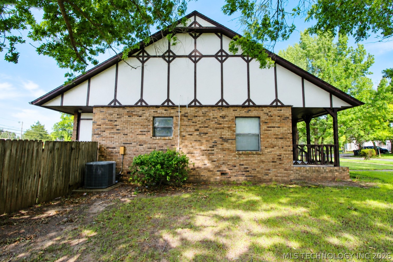 322 E Young Street Morris OK 74445