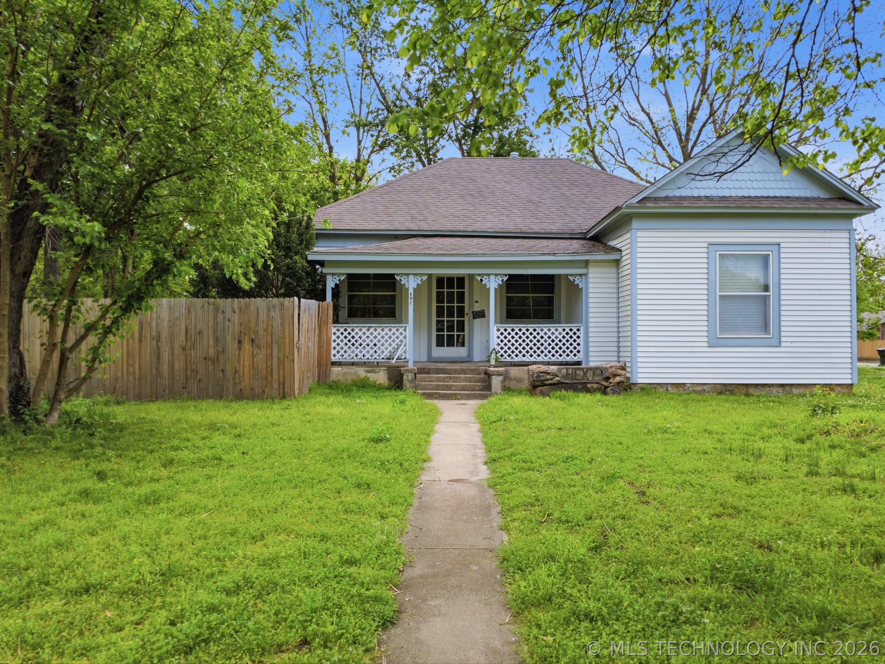 602 N Muskogee Avenue Claremore OK 74017